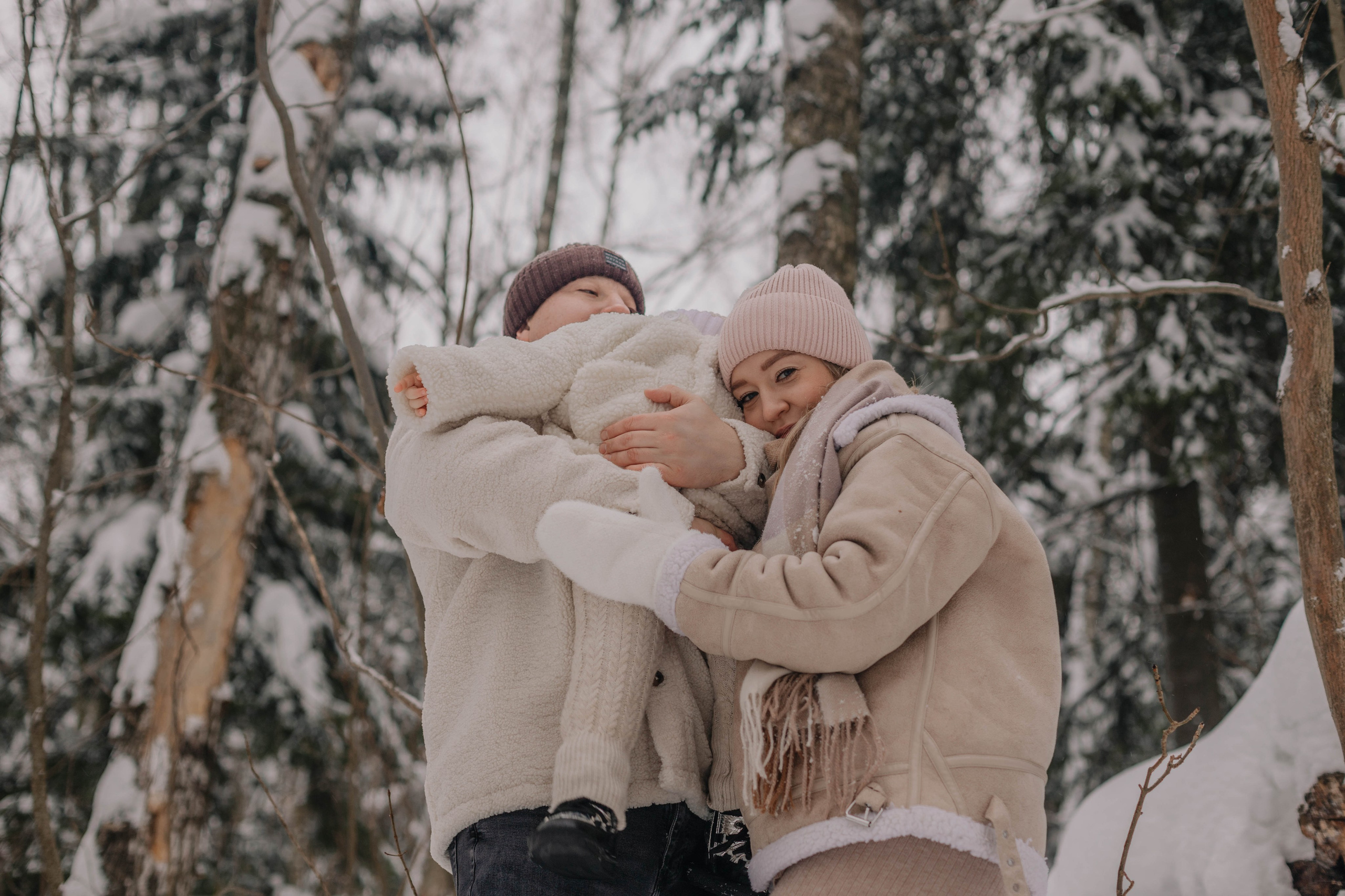 Лиля и семья Зимняя прогулка в лесу. Семейный и свадебный фотограф Видное Москва Екатерина Пятова