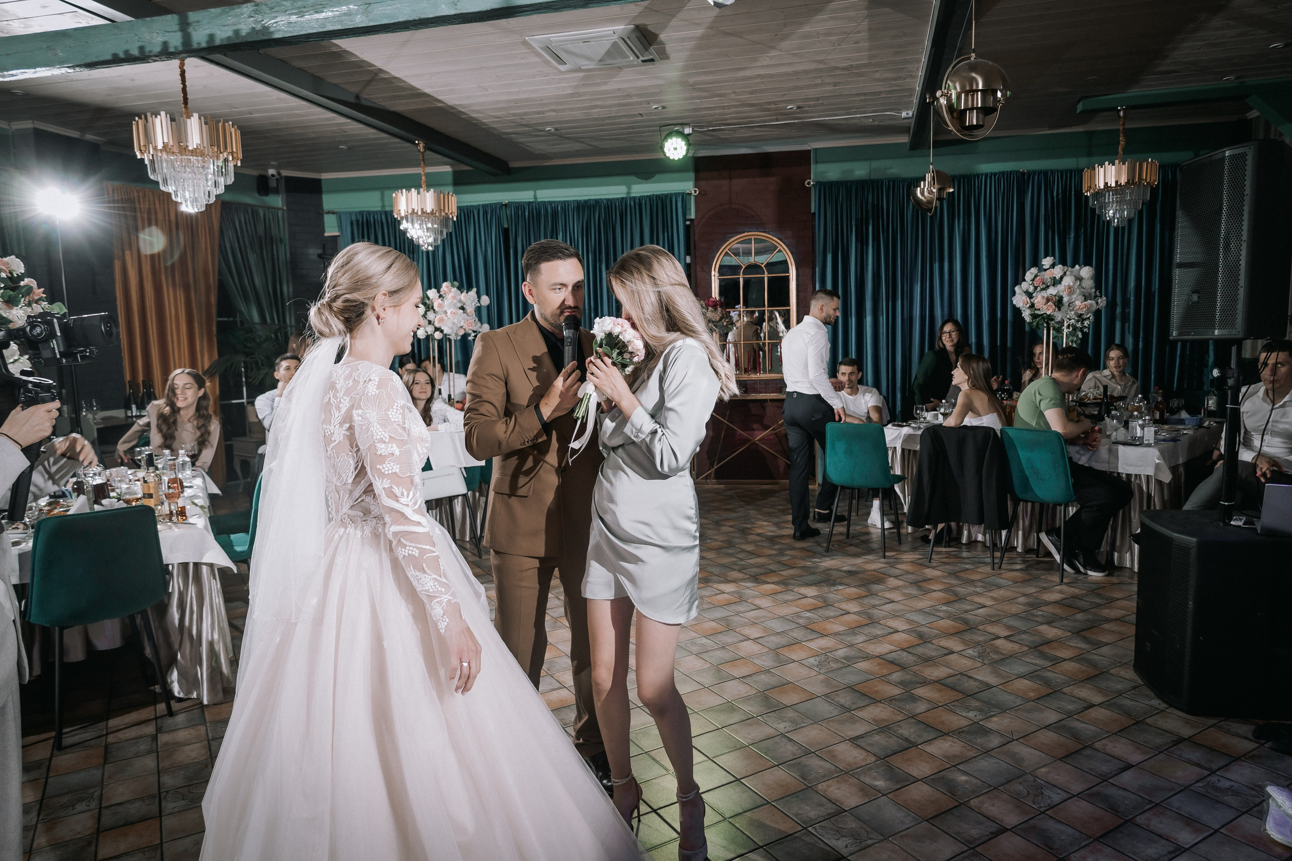 Свадебный день. Дарья и Джем. Свадебная фотография. Арина Рубах