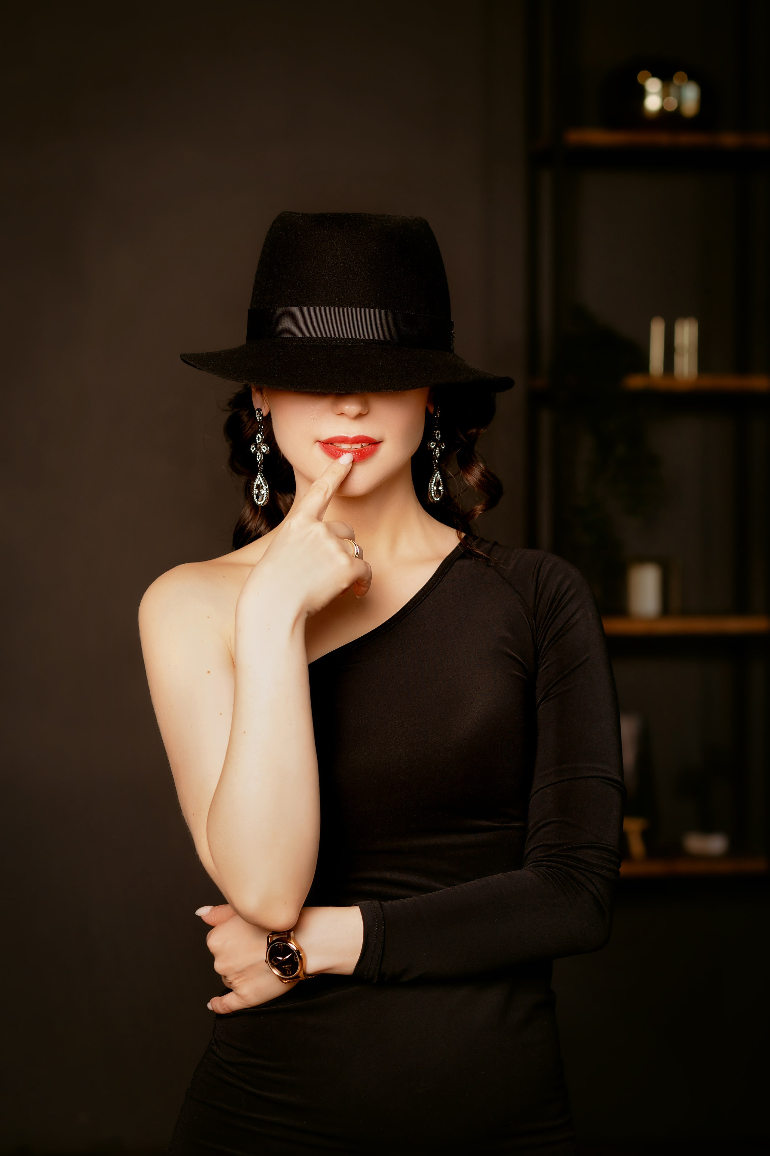 Съемка в стиле «Кинозвезда», фотосессия в Санкт-Петербурге. Портретные фотосессии, контент-съемки, репортаж