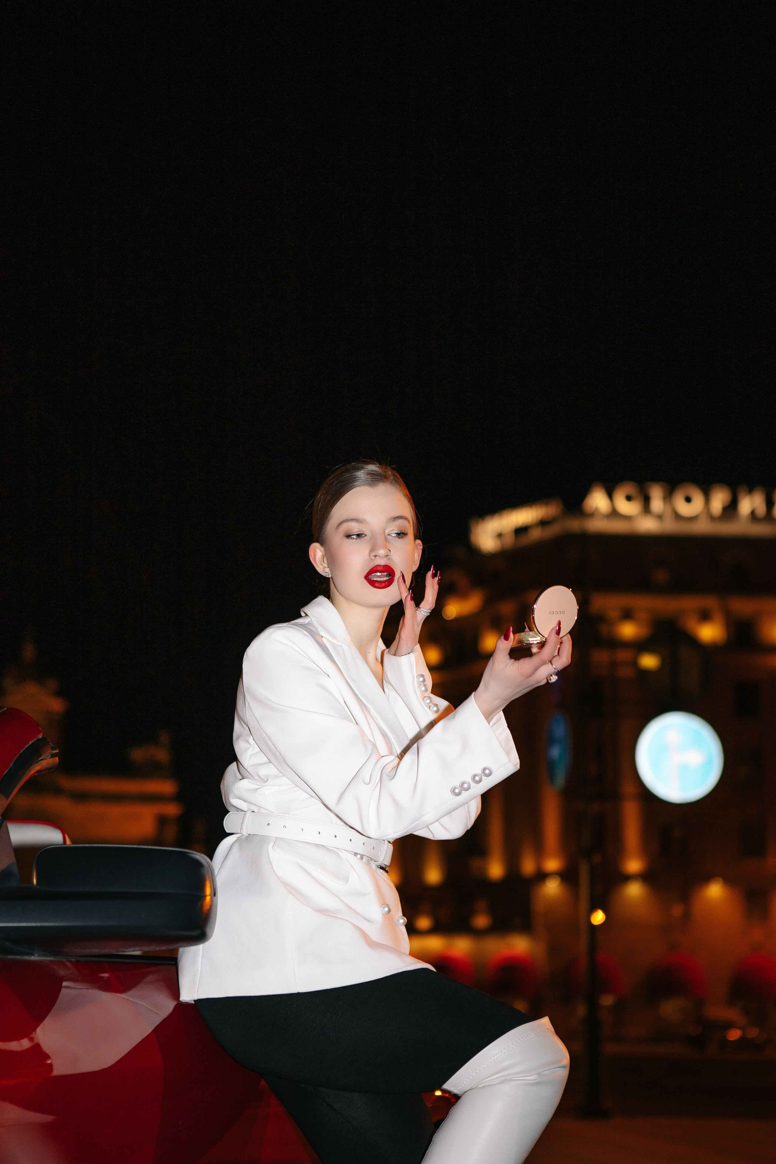 Алена — ночной кабриолет. Elena Sova — семейный и женский фотограф в Санкт-Петербурге