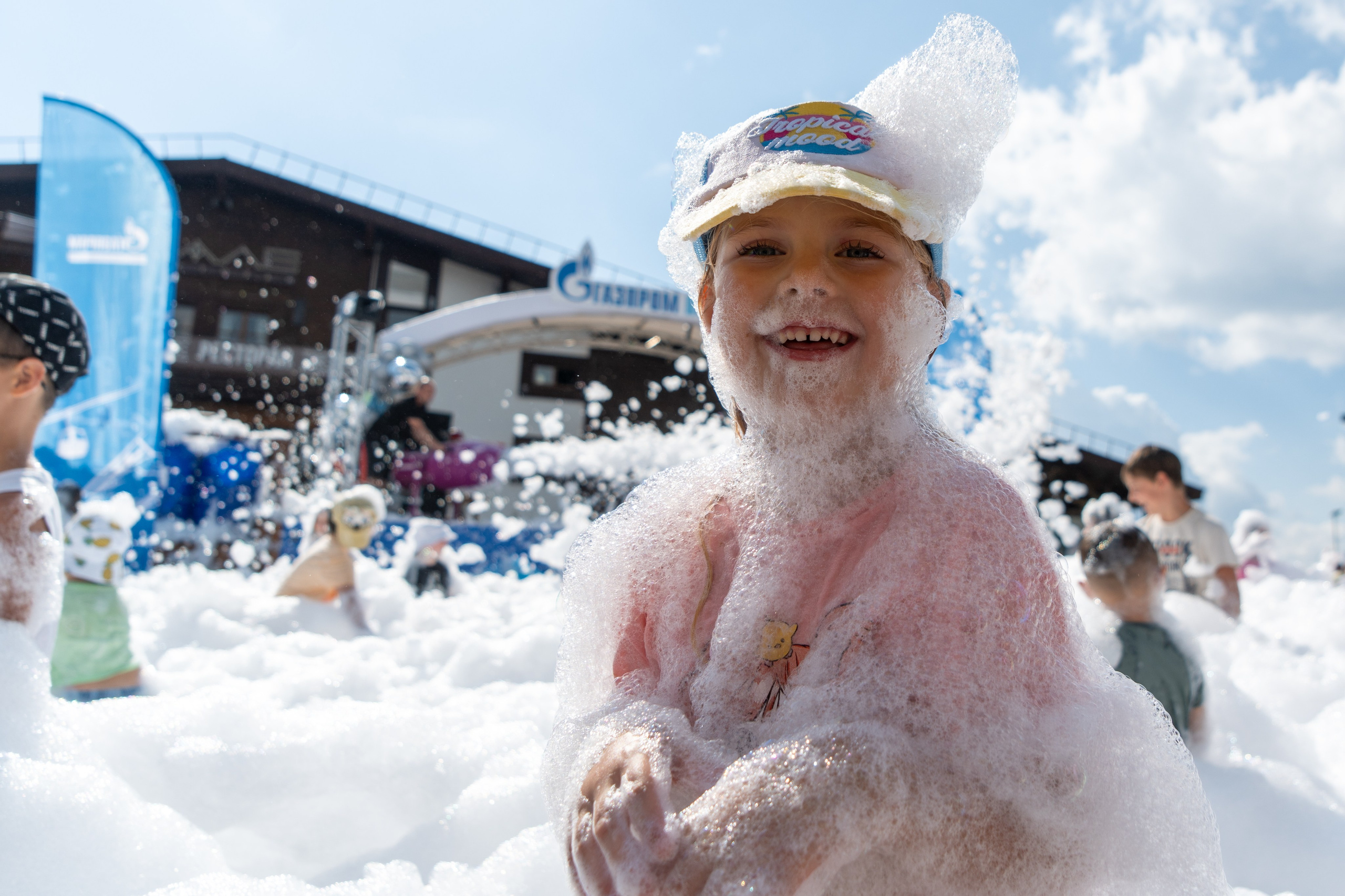 Мероприятие «Зима на за горами» на курорте Газпром Лаура. Репортажный фотограф в Красной Поляне и Сочи Павлюченко Екатерина