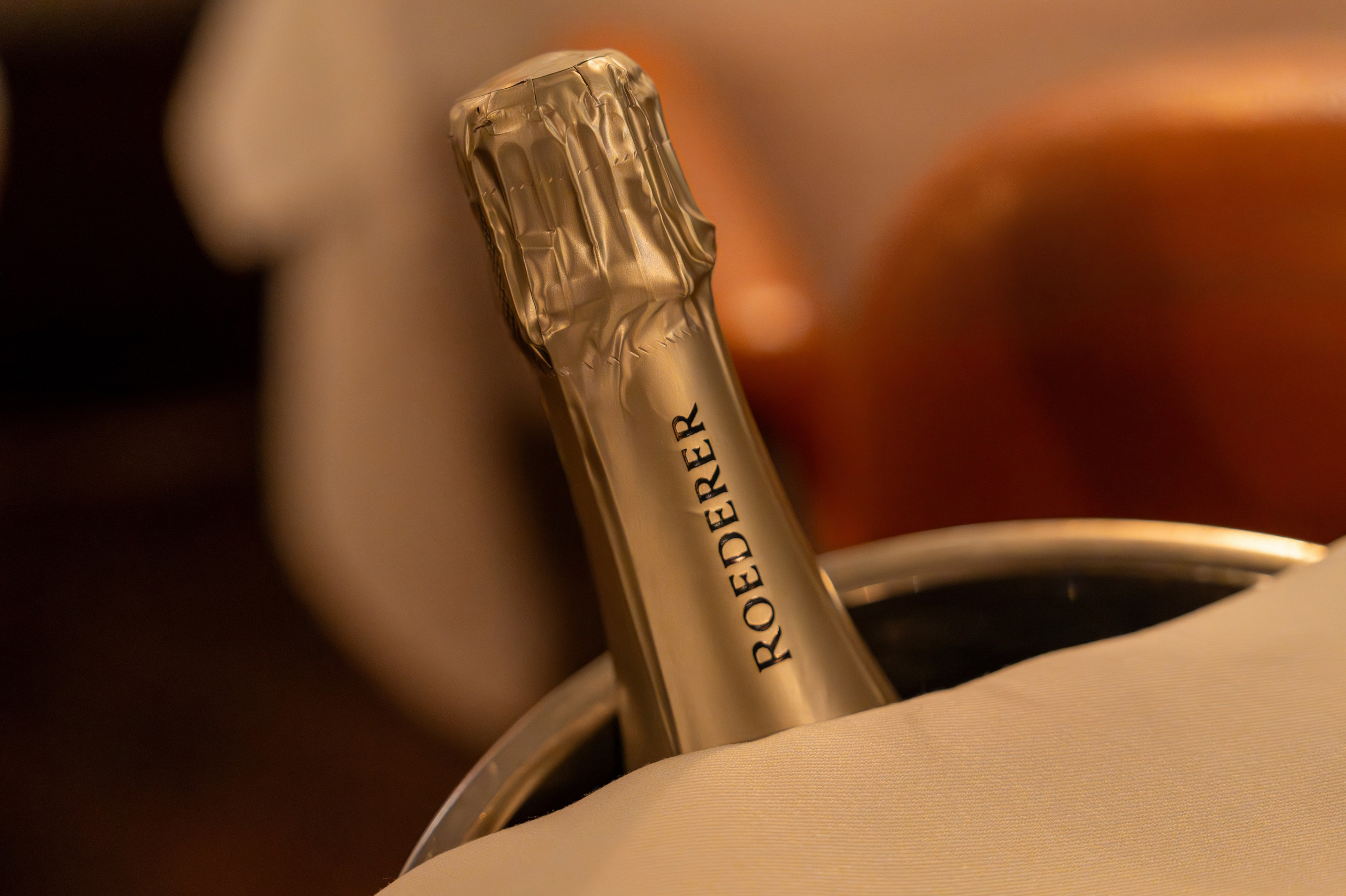 Новый год 2025 в ресторане Сахалин. Репортажный фотограф в Красной Поляне и Сочи Павлюченко Екатерина