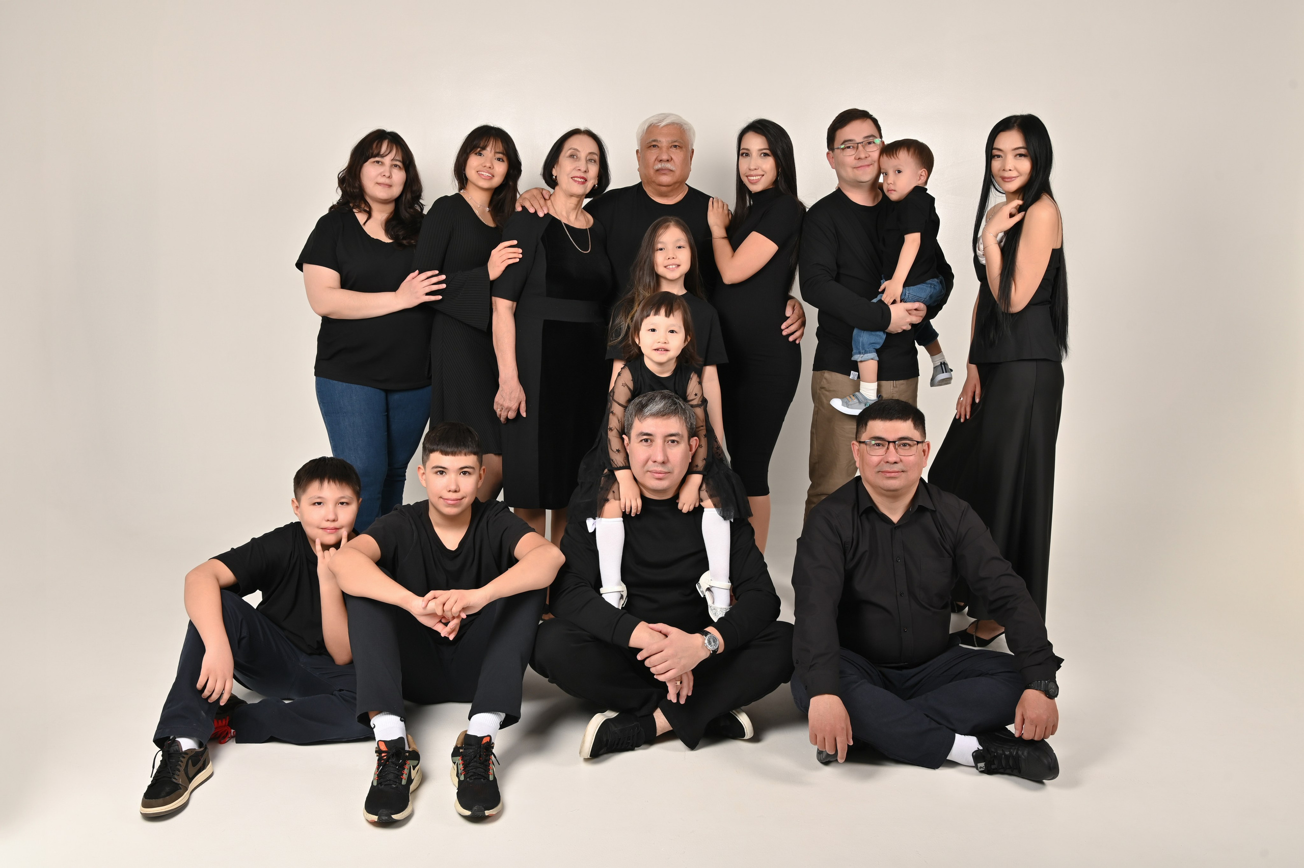 Семейная Акбота. Фотограф Новорожденных и семейный Элла Огай г. Сатпаев