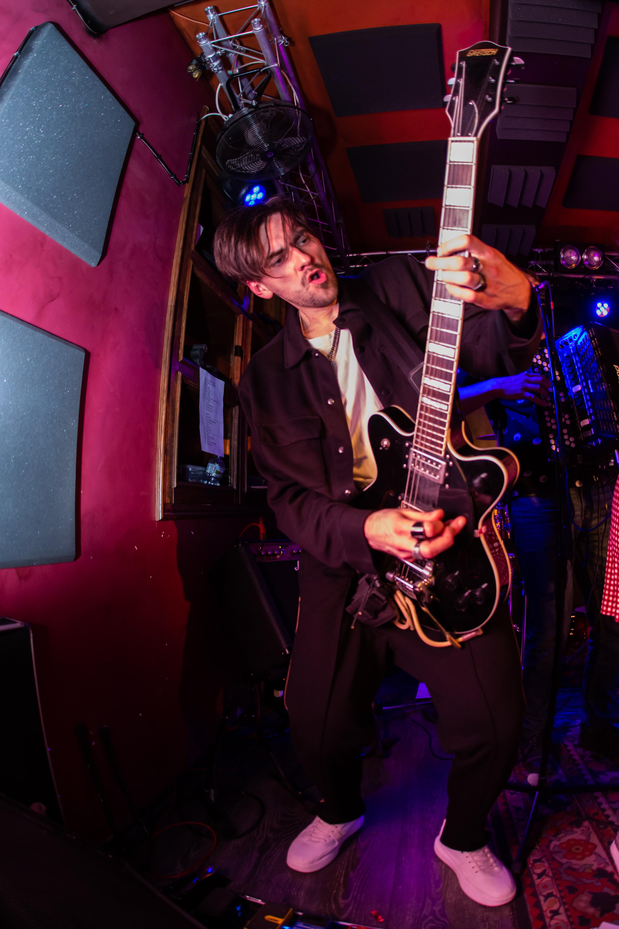 OLЕГ. Photographer Sonkina Tatiana (Tanya Ash)