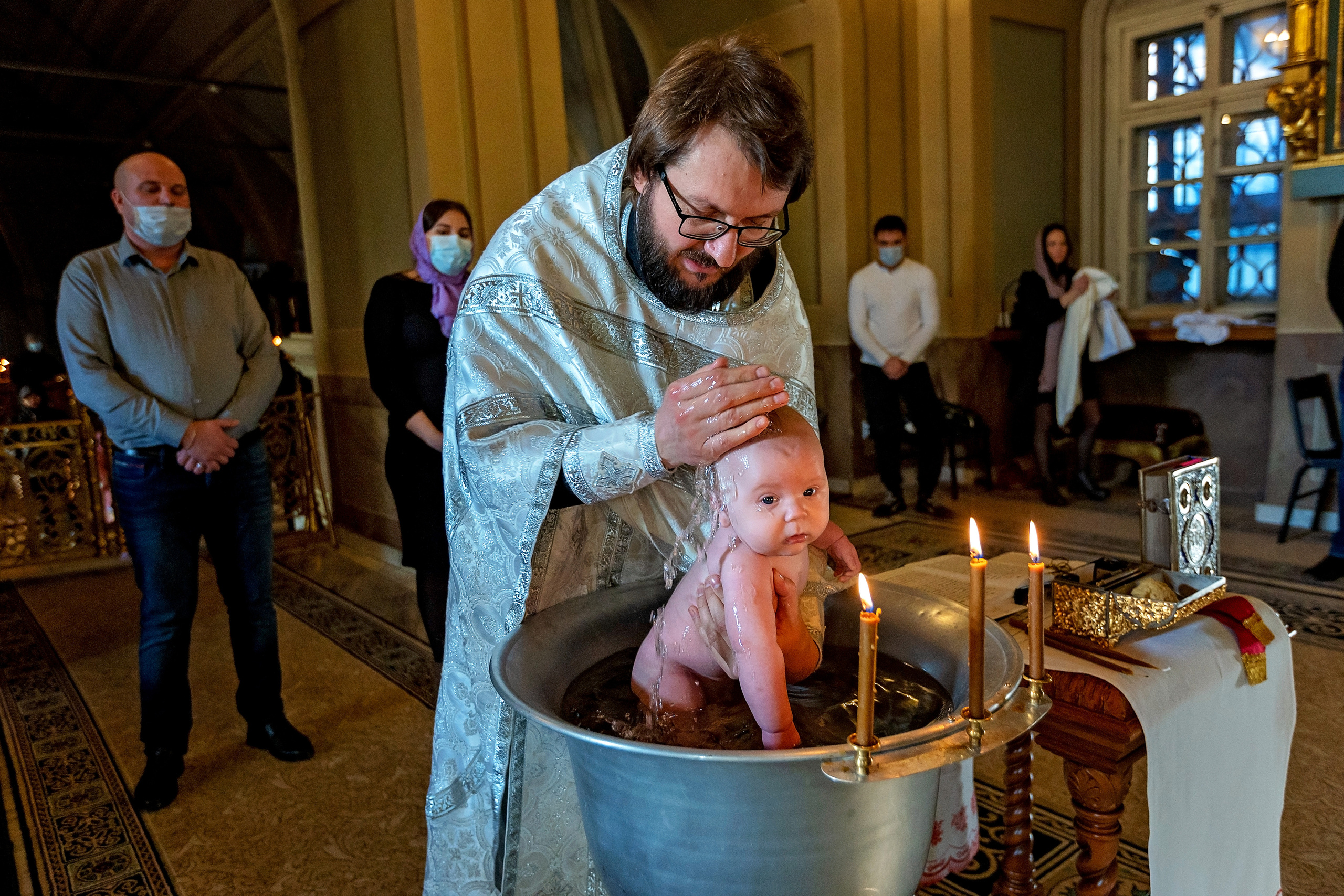 Фотограф для съемки крещения в Москве. Геннадий Степанов —фотограф в Москве