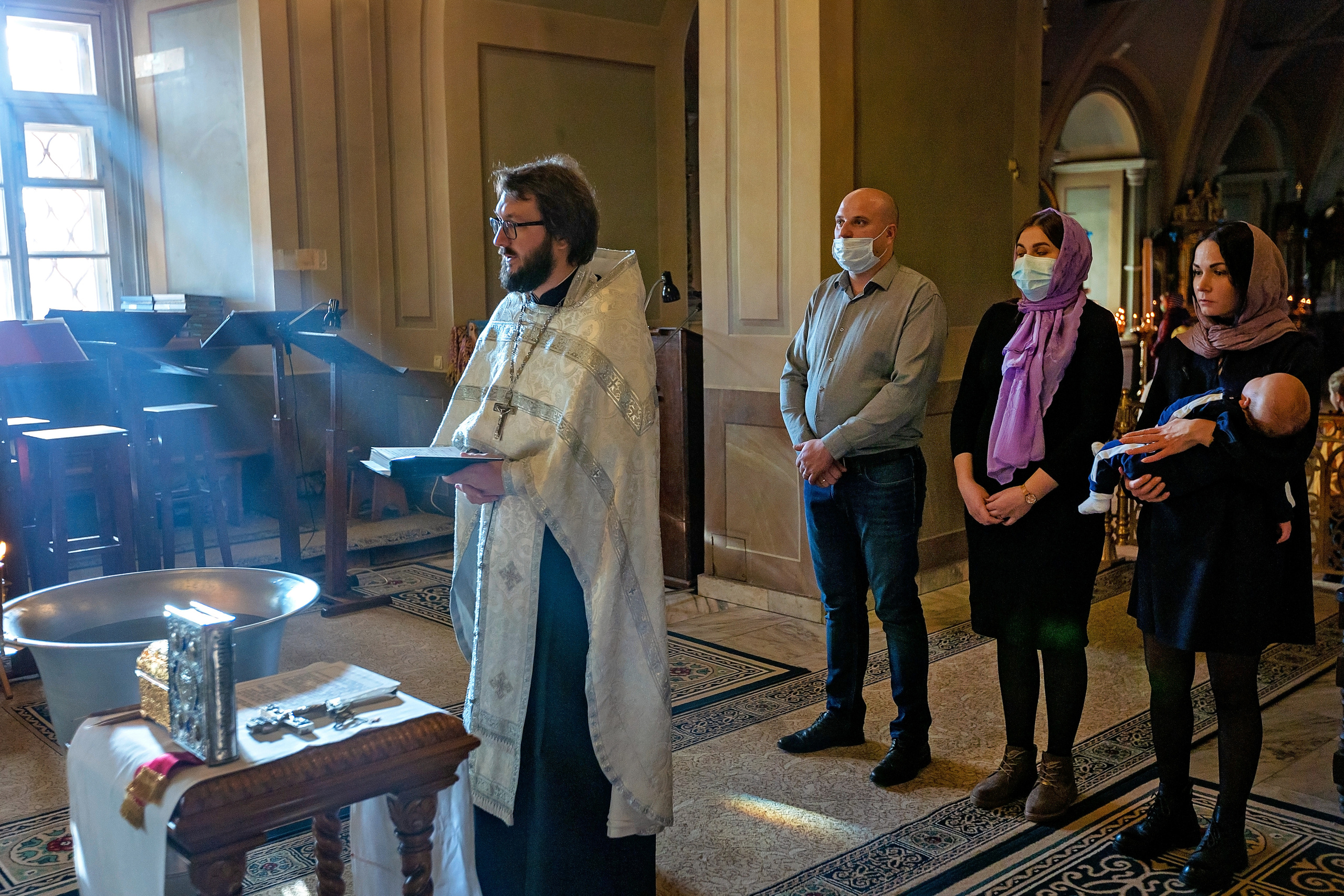 Фотограф для съемки крещения в Москве. Геннадий Степанов —фотограф в Москве