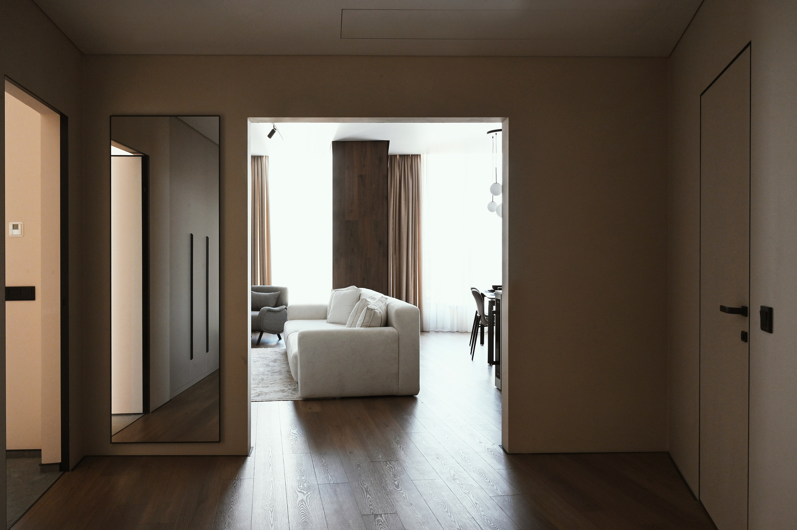 Башня Исеть дизайнер Вероника Миллер. Мебель на заказ