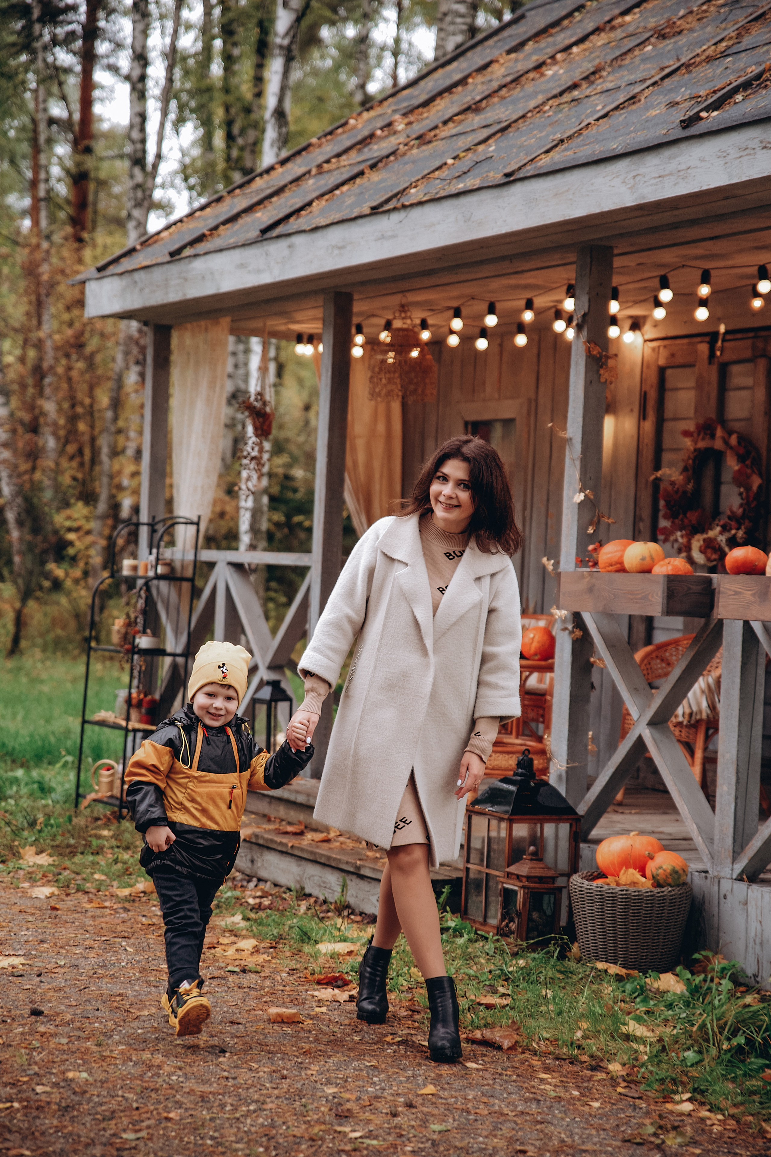 Осенняя фотосессия Виктории, Максима и Макара. Семейный фотограф Ярославль Екатерина Охлопкова