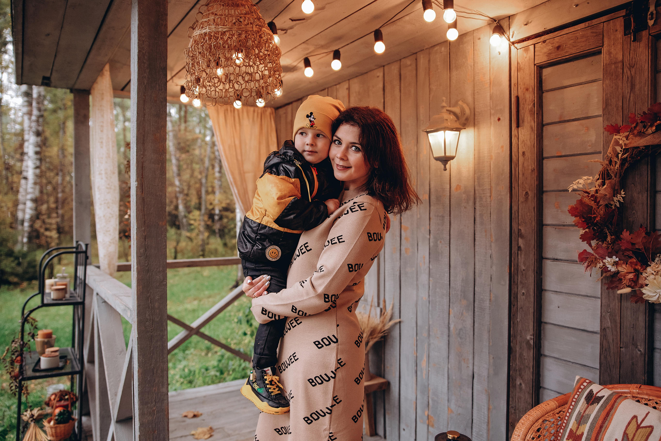 Осенняя фотосессия Виктории, Максима и Макара. Семейный фотограф Ярославль Екатерина Охлопкова