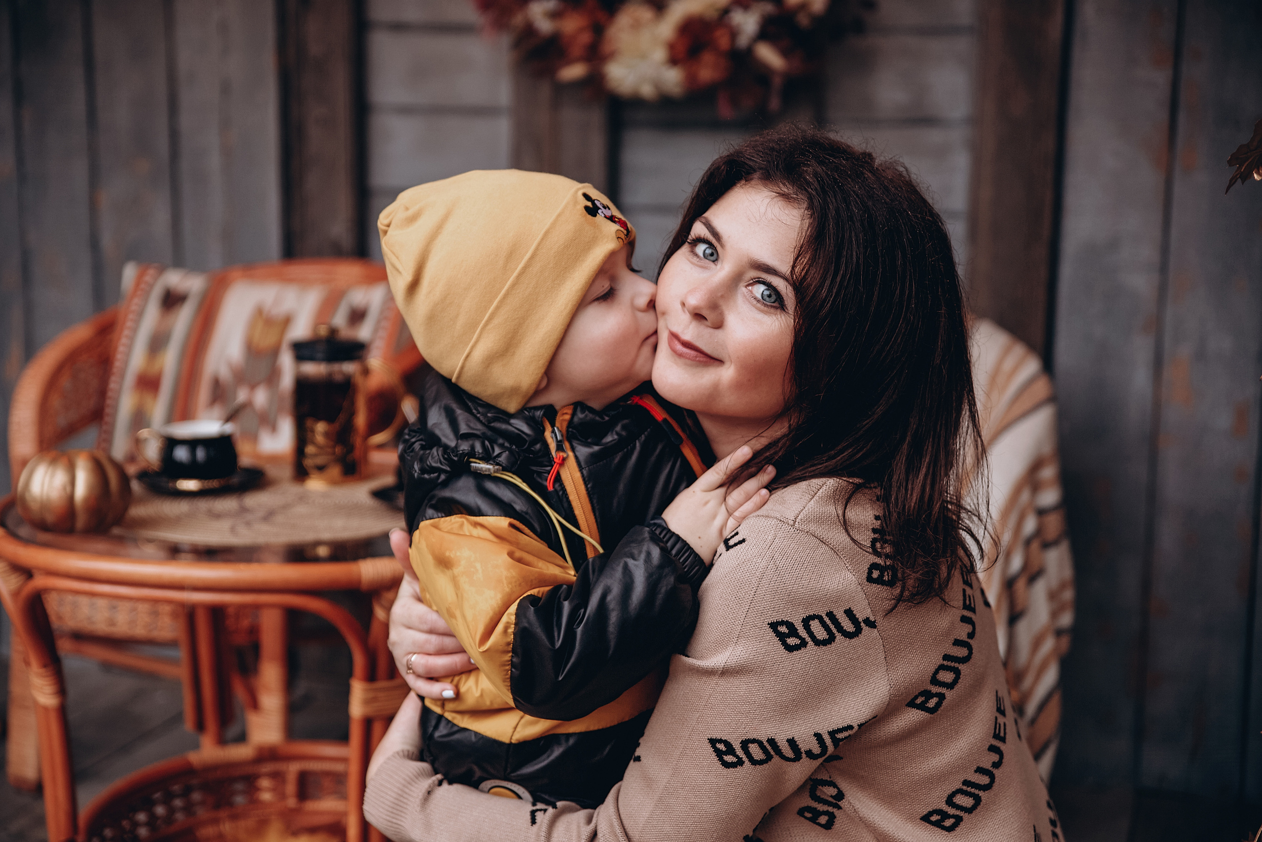 Осенняя фотосессия Виктории, Максима и Макара. Семейный фотограф Ярославль Екатерина Охлопкова