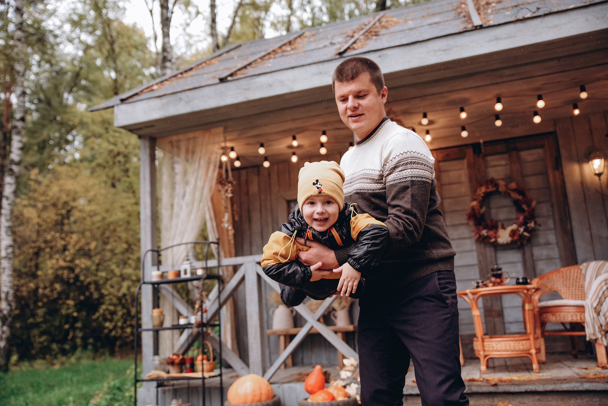 Осенняя фотосессия Виктории, Максима и Макара. Семейный фотограф Ярославль Екатерина Охлопкова