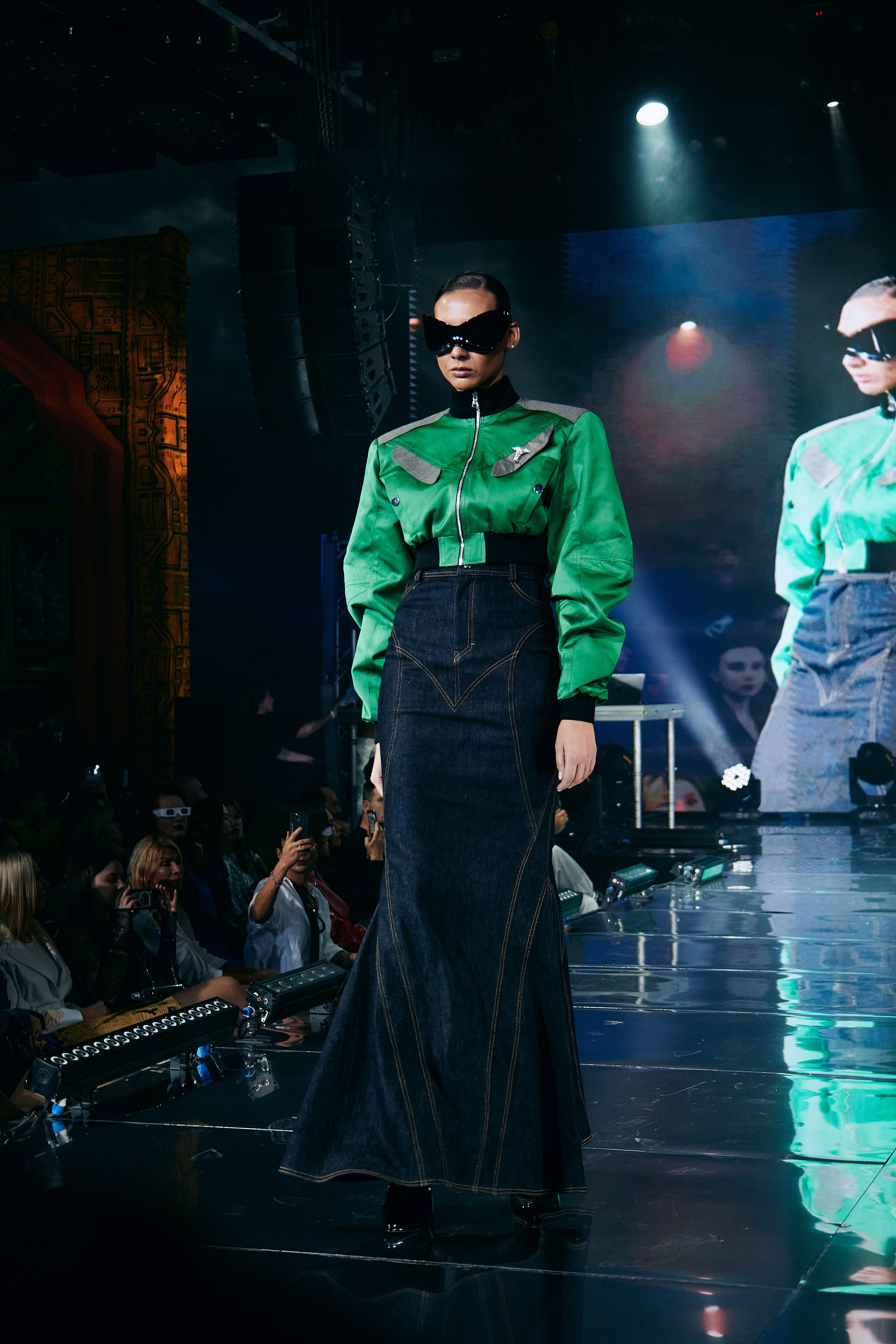 NEW ERA DESIGNER ANDREY PONOMAREV