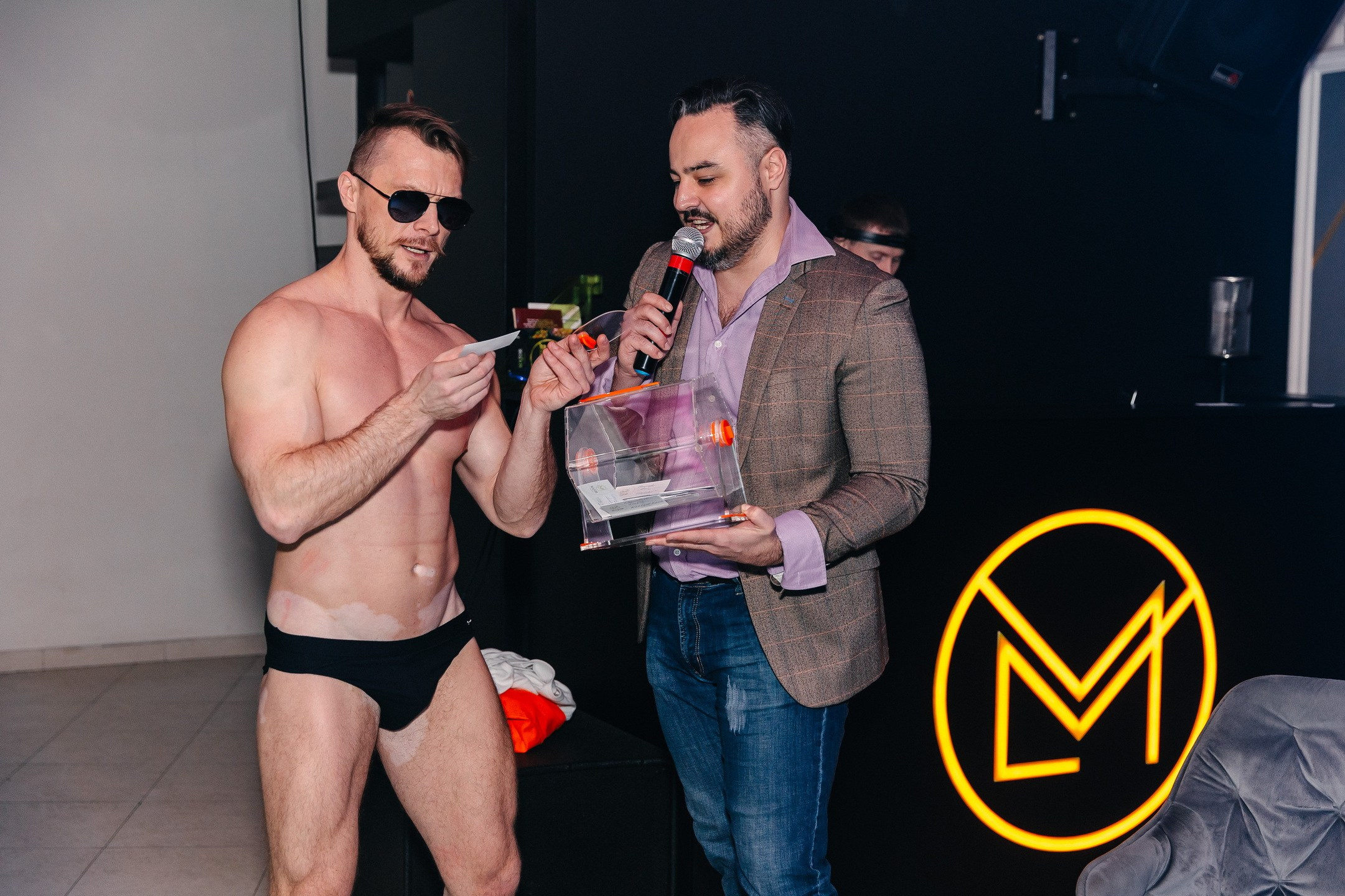 8 марта в лаунж-баре Major 2024. Свадебный, семейный и детский фотограф в Калининграде Елена Кравцова