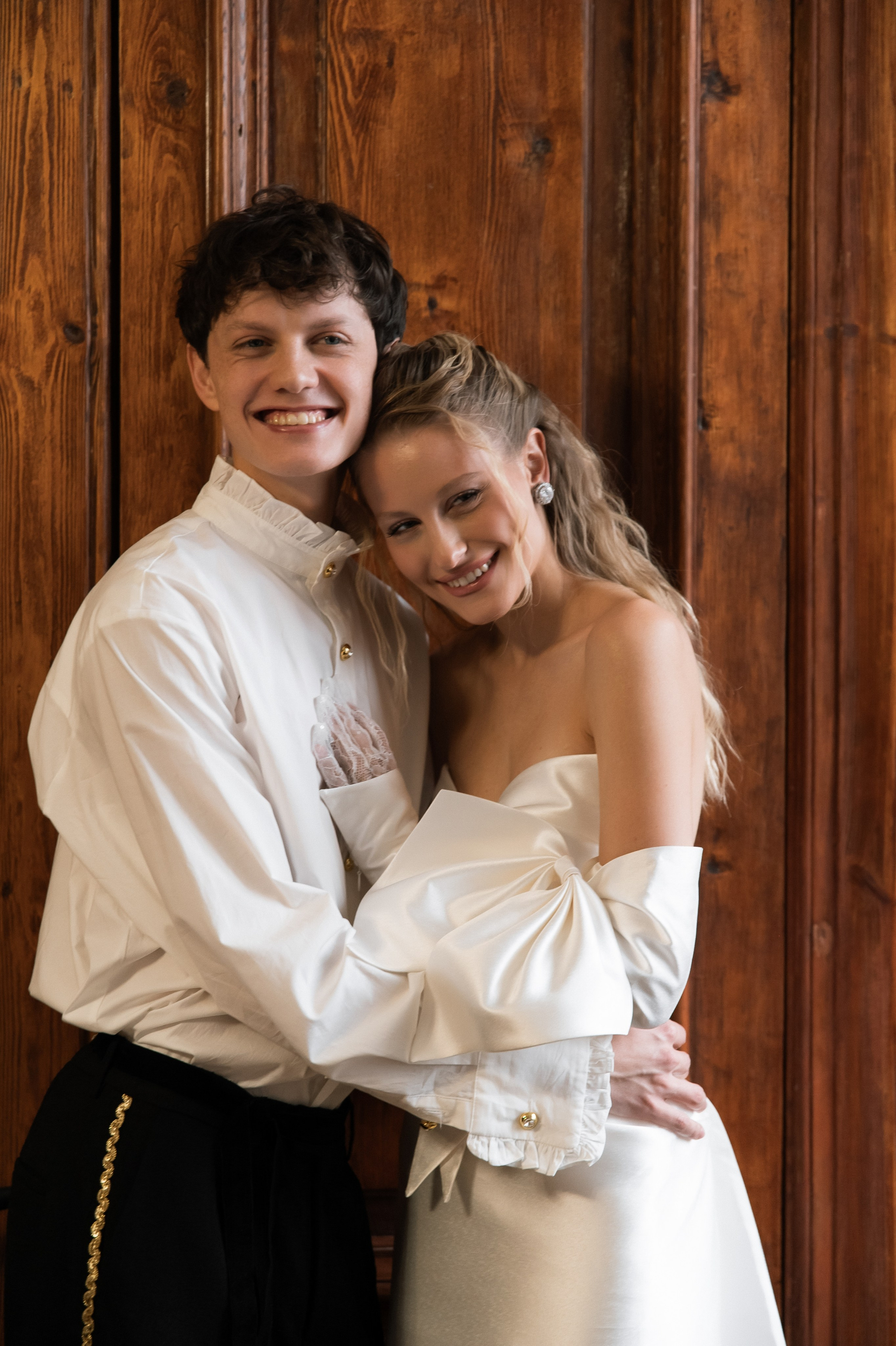 Свадебная съемка в исторической квартире на Чистых прудах. Ярослава Ерина — свадебный фотограф в Москве