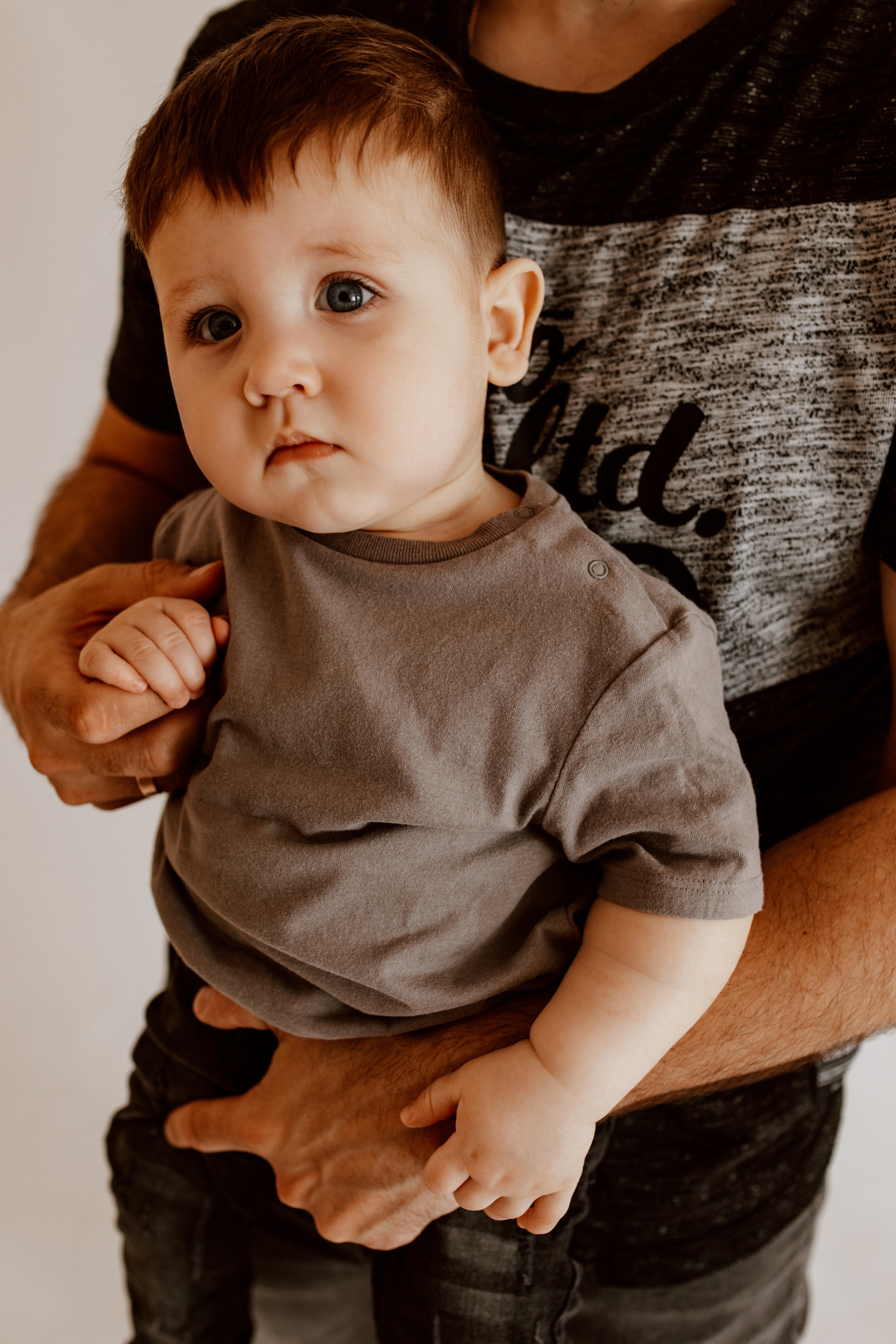 Семейная фотосессия Димы Юли и Левушки. Фотограф новорожденных, детей и беременности г. Волгодонск Дарья Илькова