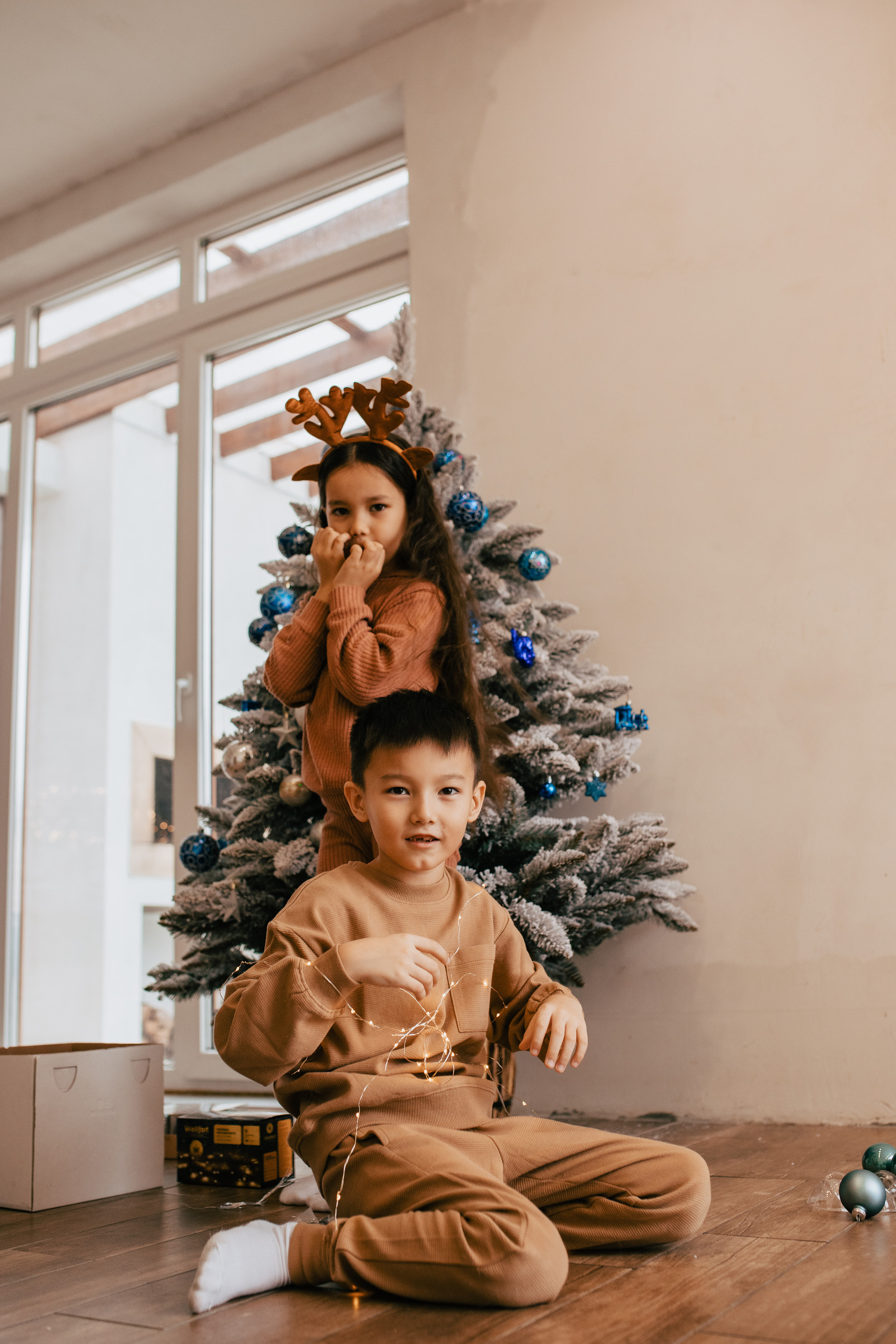 Домашняя съемка большой семьи. Фотограф новорожденных, детей и беременности г. Волгодонск Дарья Илькова