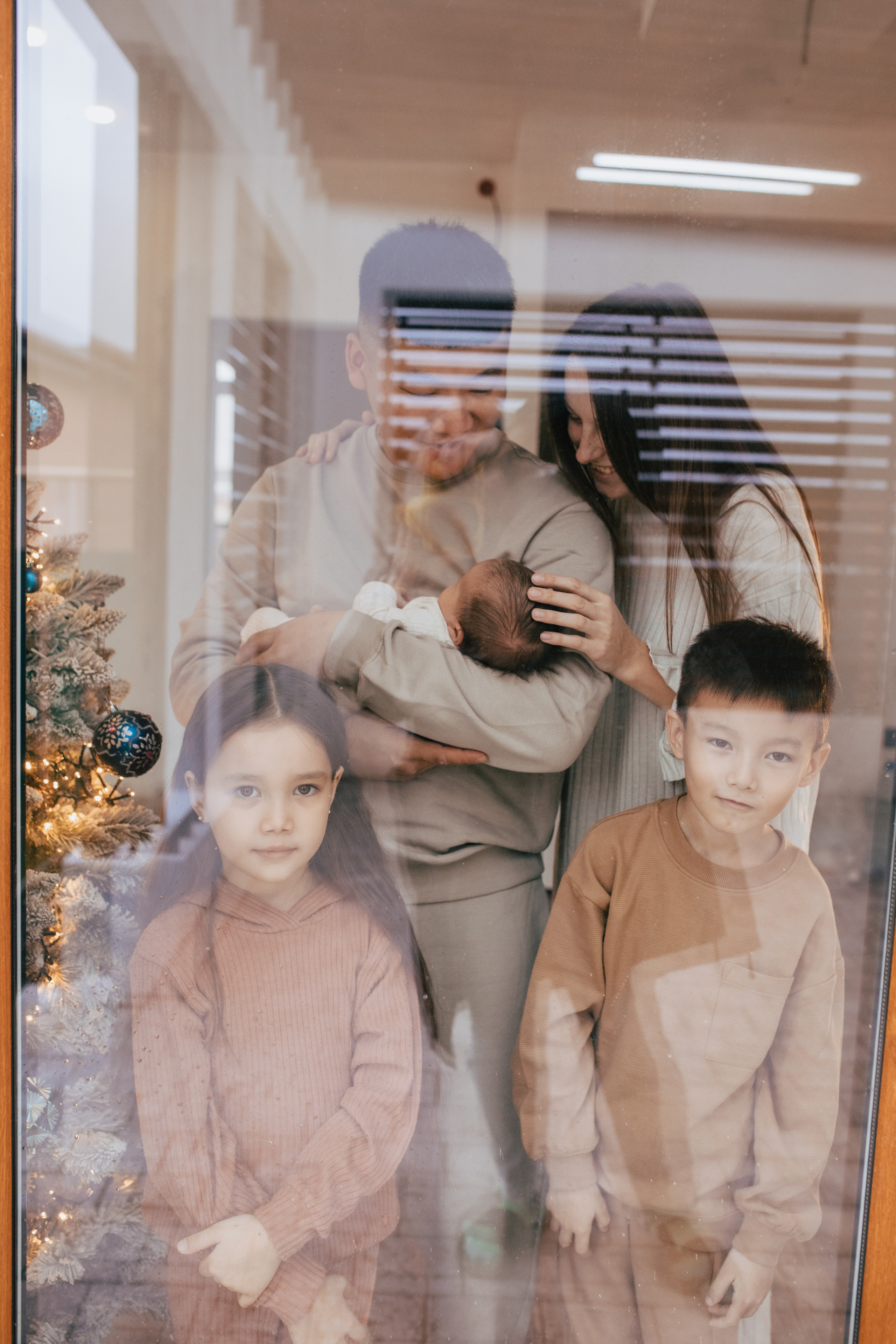 Домашняя съемка большой семьи. Фотограф новорожденных, детей и беременности г. Волгодонск Дарья Илькова