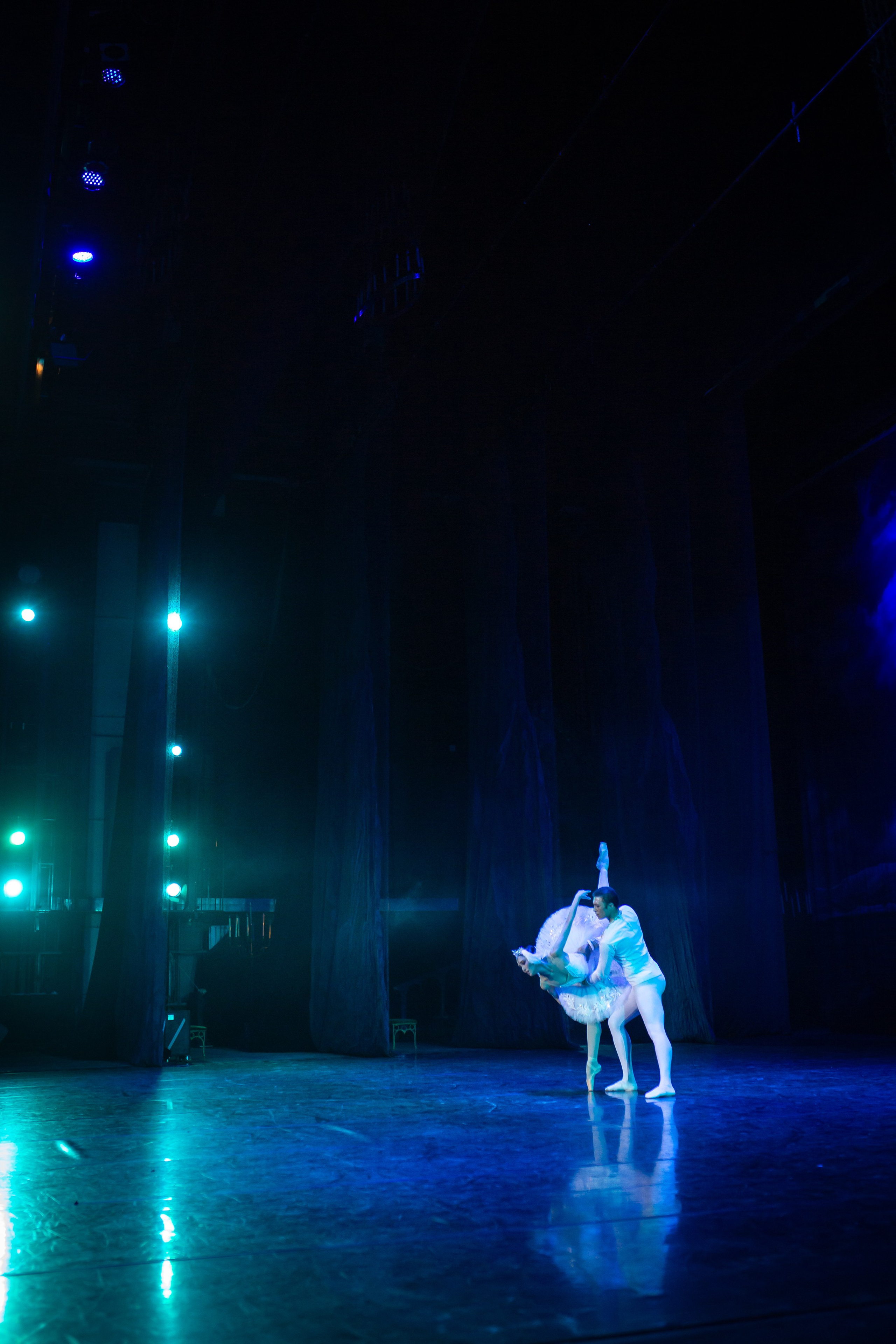 «Лебединое озеро» ГАТОБ г. Алматы 2024. Jora Abramov | Коммерческий и репортажный фотограф в Алматы