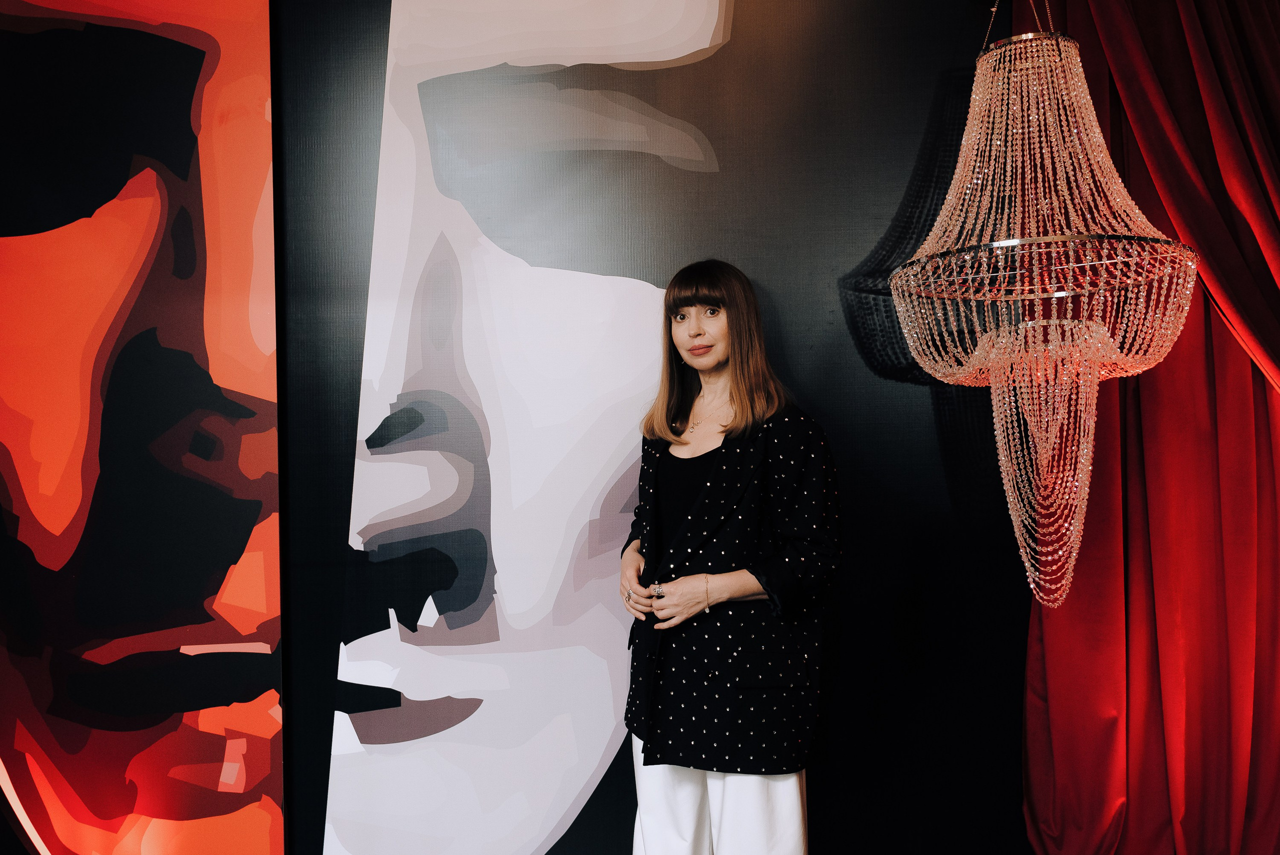 СПЕКТАКЛЬ «ВОЛШЕБНЫЕ ОЧКИ» ОПТИК-ЦЕНТР. Репортажный фотограф Зуев Роман г. Челябинск