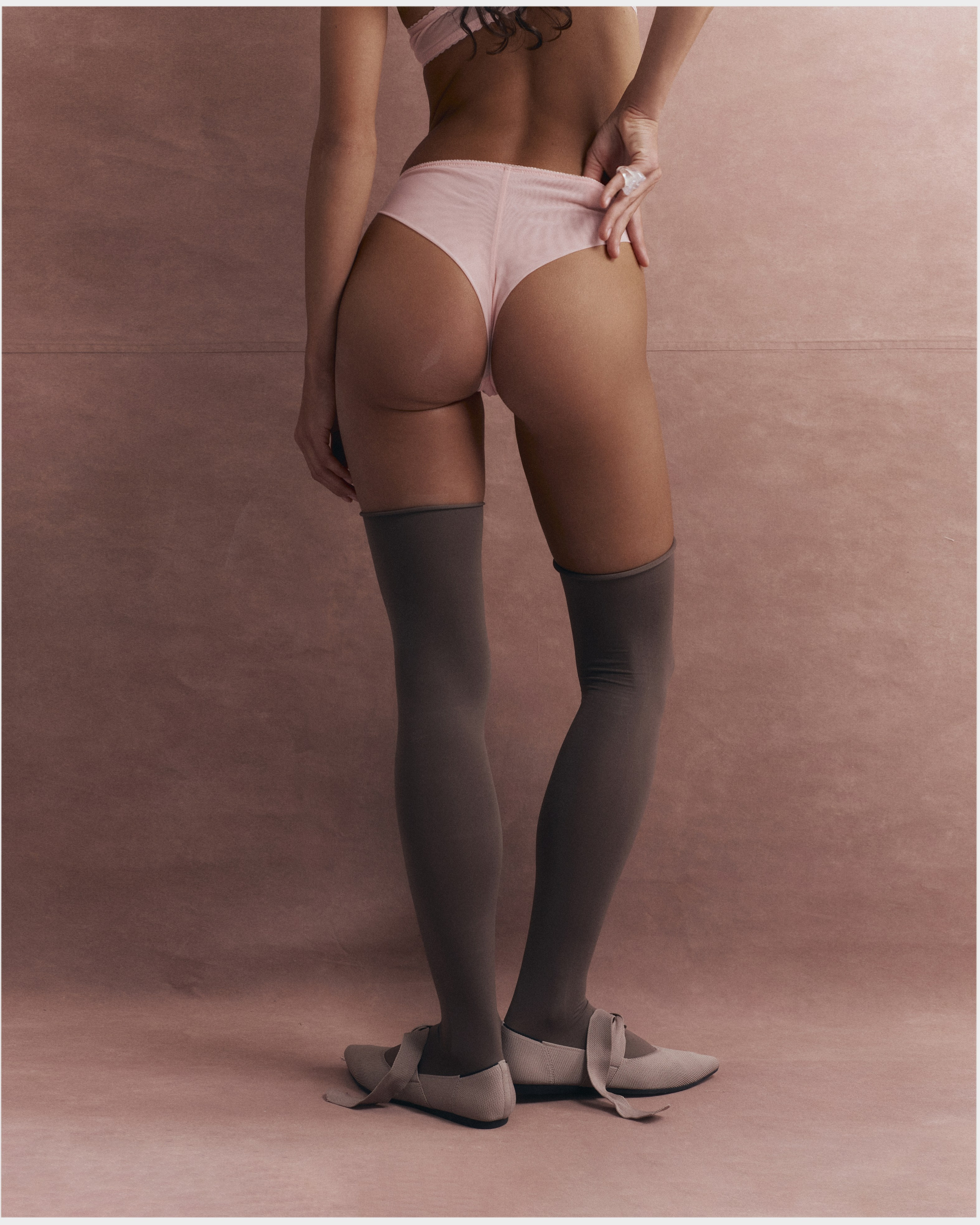 DE LA PEAU LINGERIE. Darya Abramova photographer