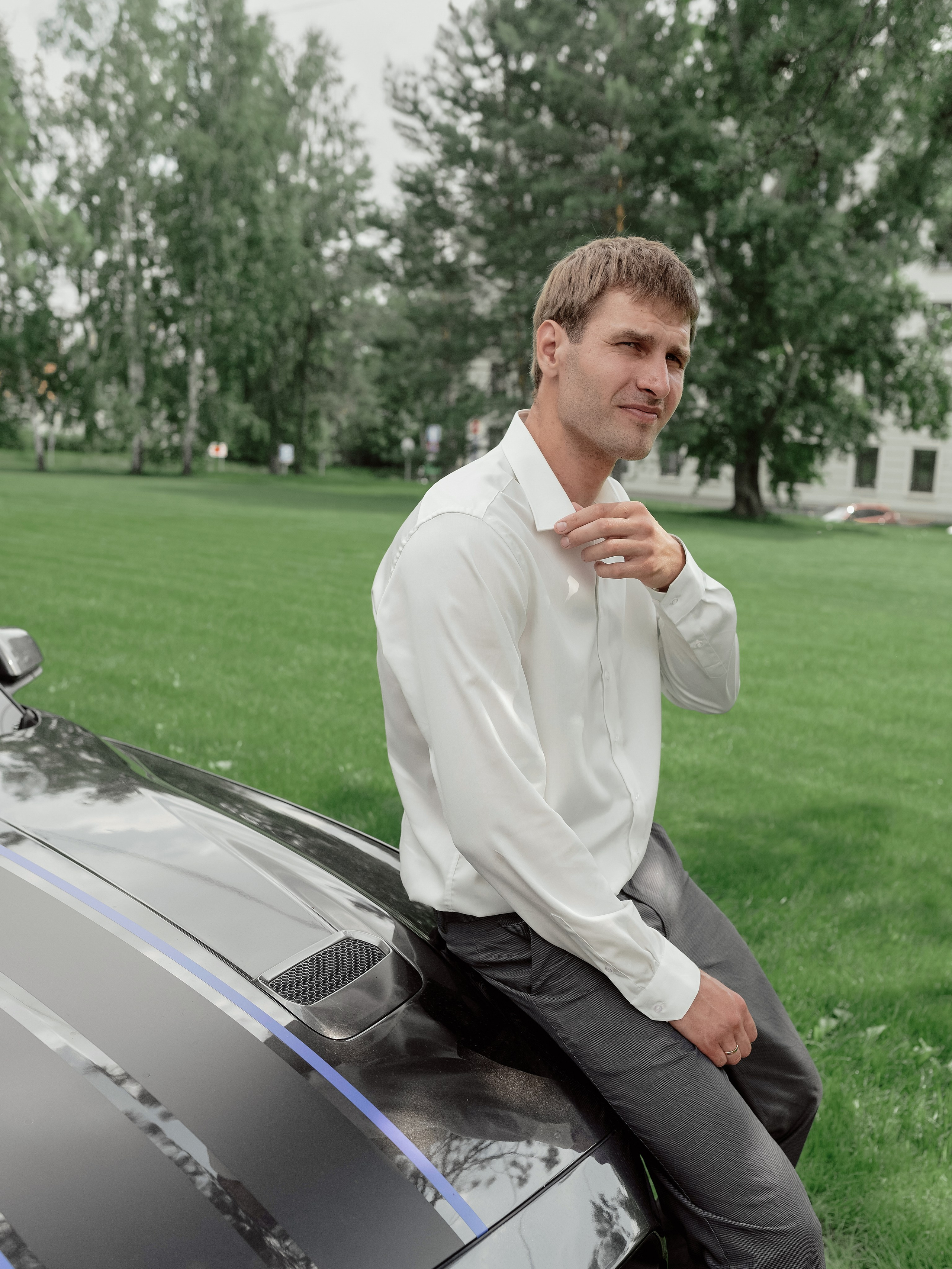 Семейный свадебный портрет с родственниками