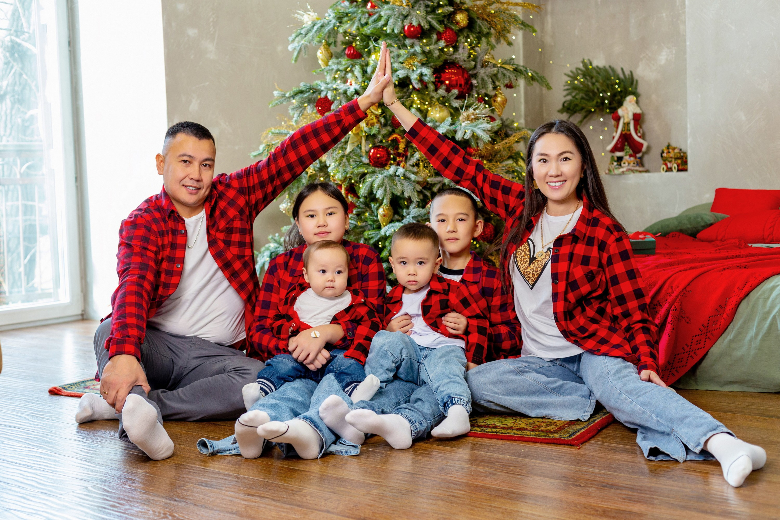 Новогодние фотосессии в Иркутске. Фотограф видеограф Иркутск фото видео студия Алексея Марамзина
