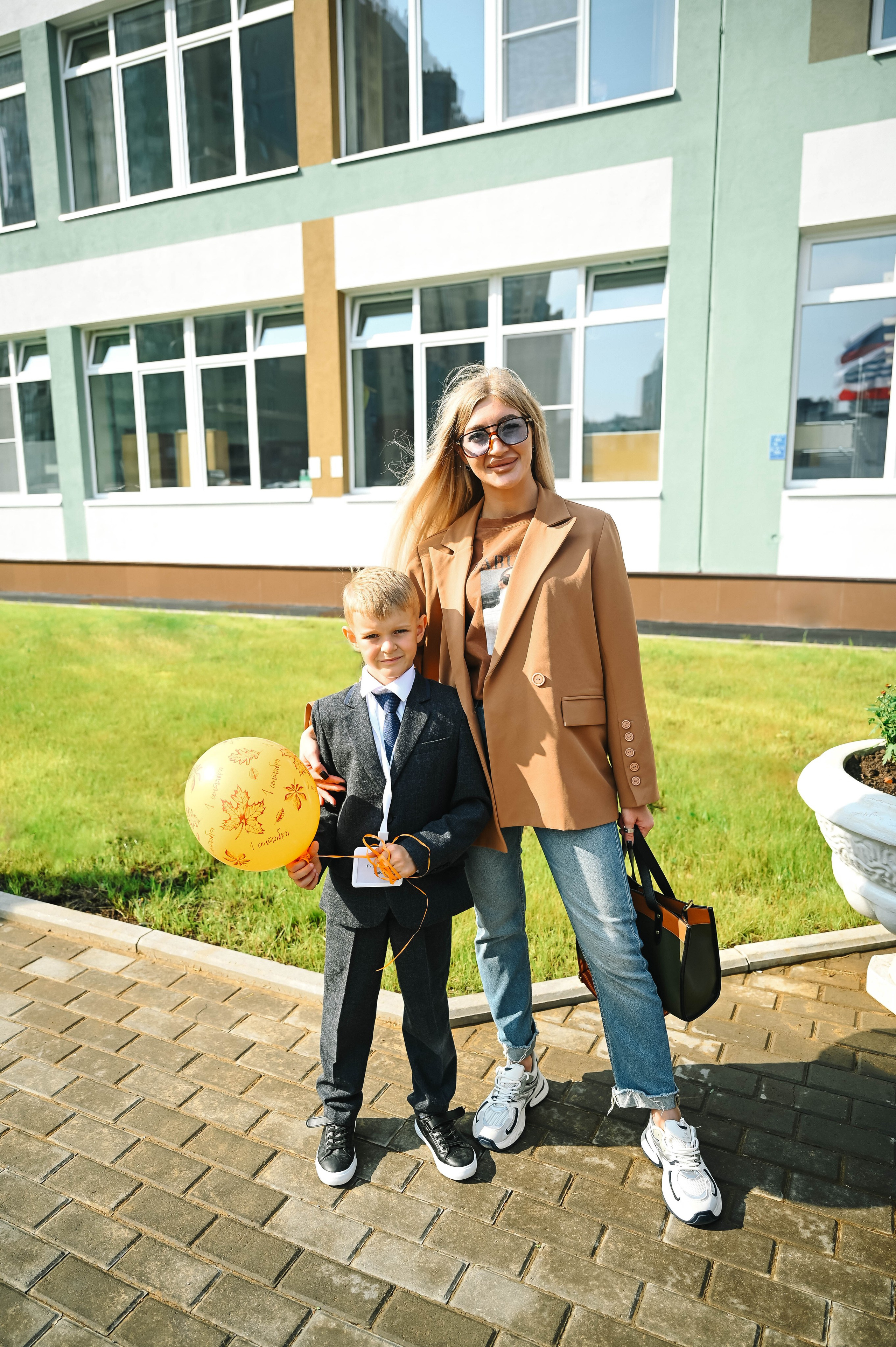 Школьная съёмка улица лайф. Фотограф Алёна Мил