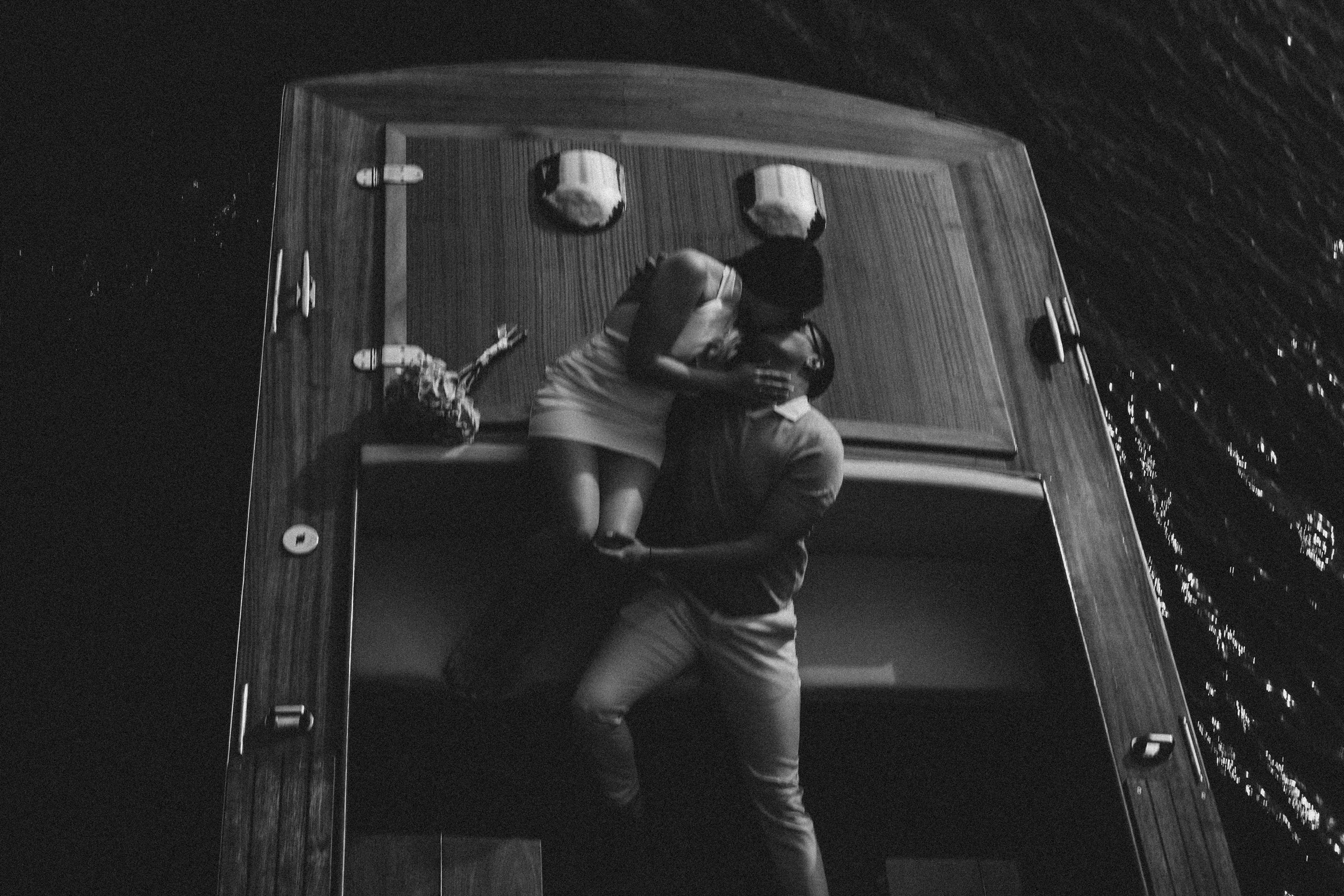 СВАДЕНБНАЯ СЬЕМКА НА КАТЕРЕ ПО КАНАЛАМ САНКТ-ПЕТЕРБУРГА И В АКВАТОРИИ НЕВЫ. Профессиональный фотограф, Санкт-Петербург — Виктория Богомолова