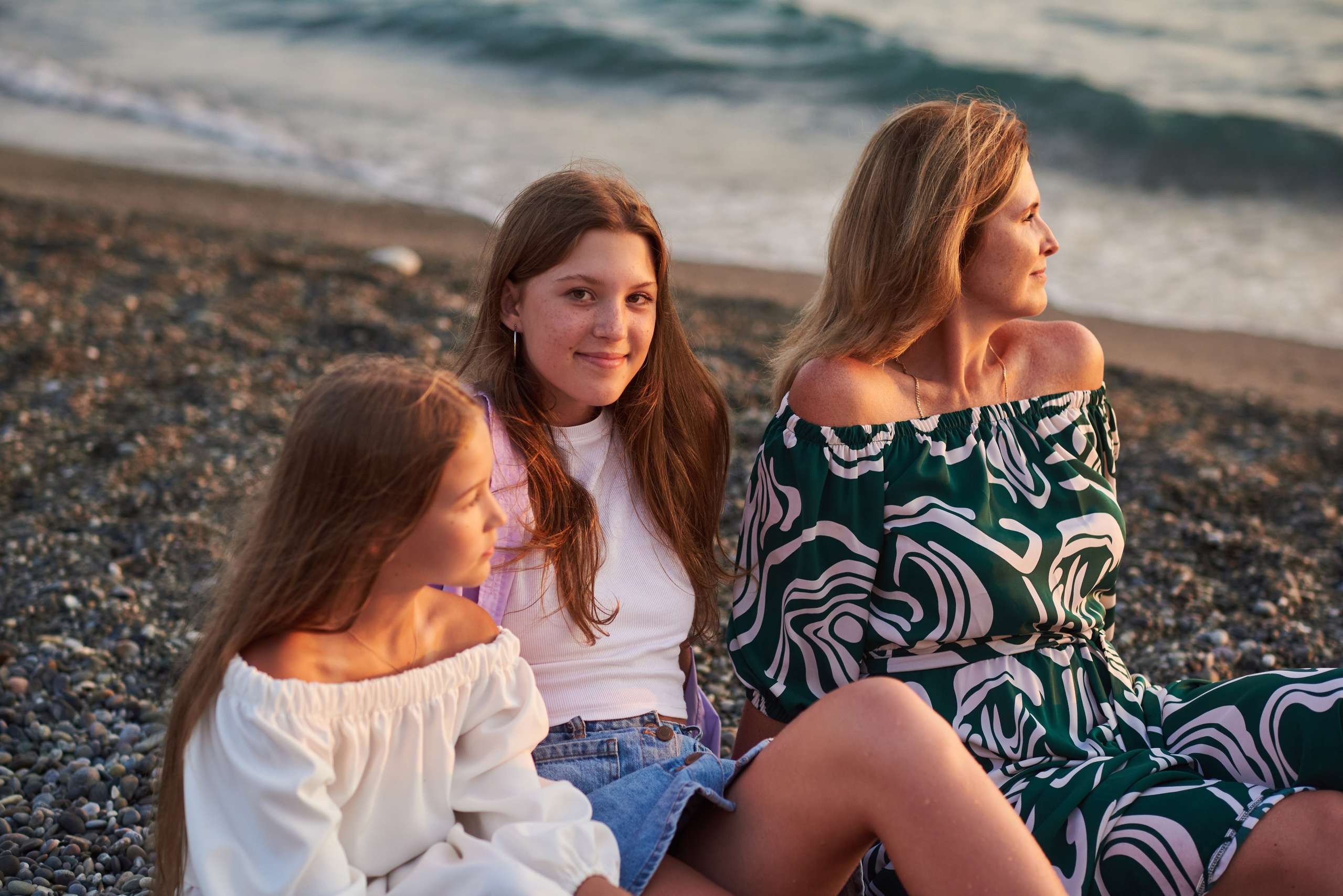 Семейные фотосессии в Сочи, Адлере, Сириусе, Красной поляне от профессионального фотографа. Фотограф для женщин и мужчин, контента для бизнеса в Сочи, Адлере, Красной поляне, Розе Хутор