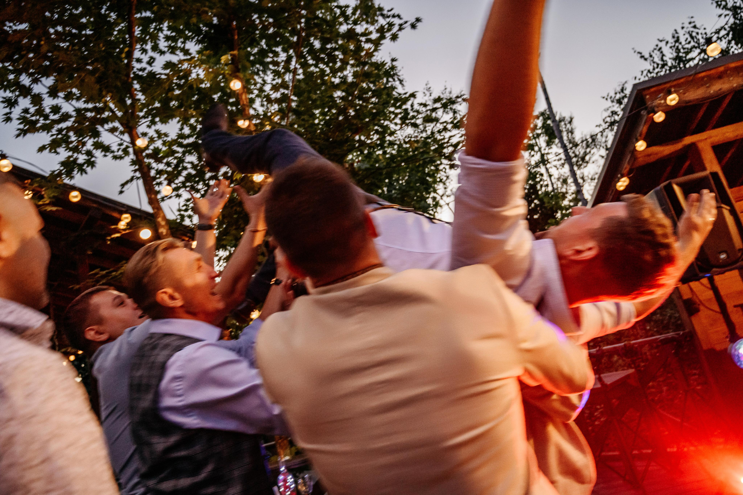 Марина Антон. Свадьба в Лесу. Фотограф Владивосток. Игорь Кирсанов