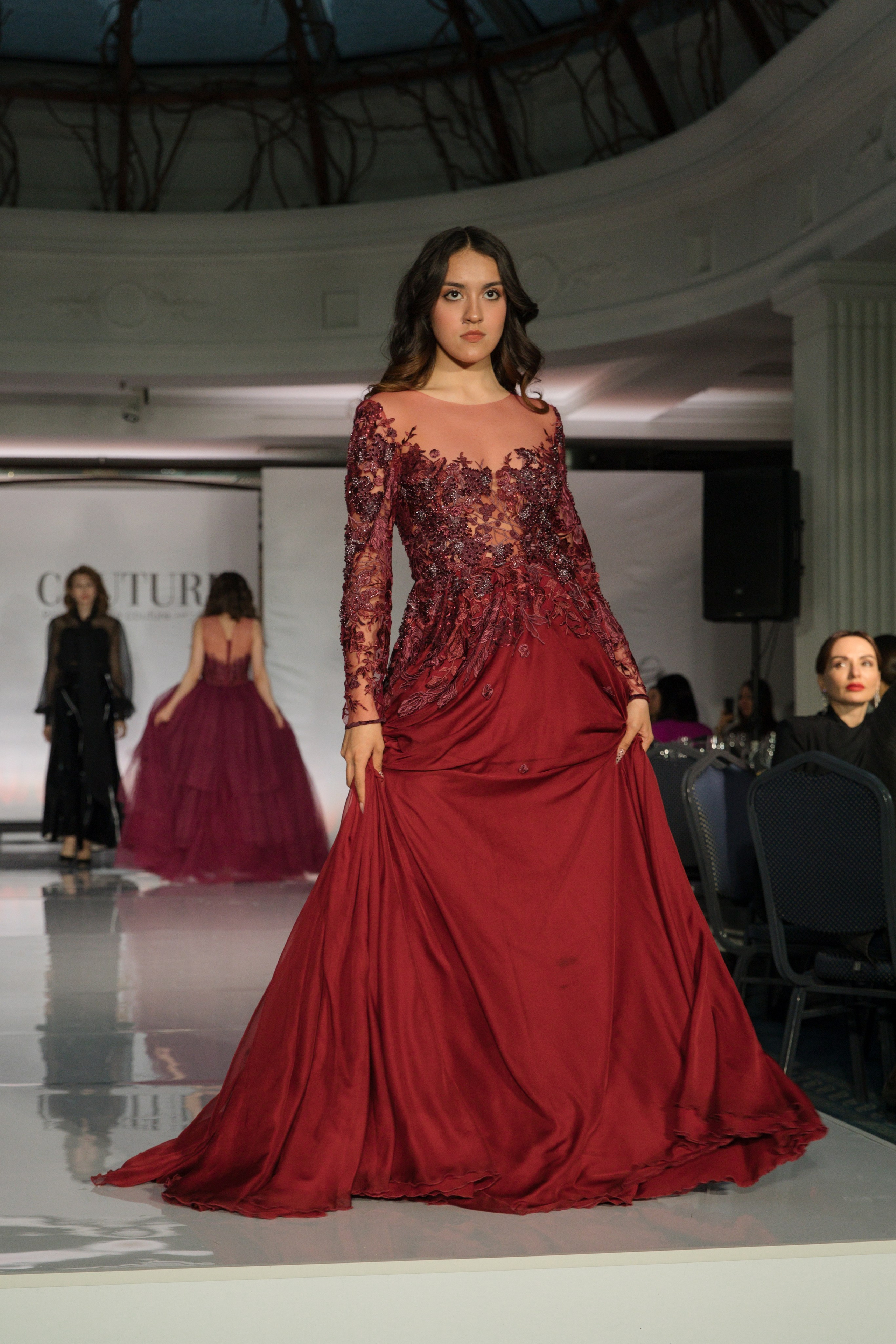 Репортаж показа «Кутюр по-русски». Фотограф в Санкт-Петербурге Вагнер Юлия