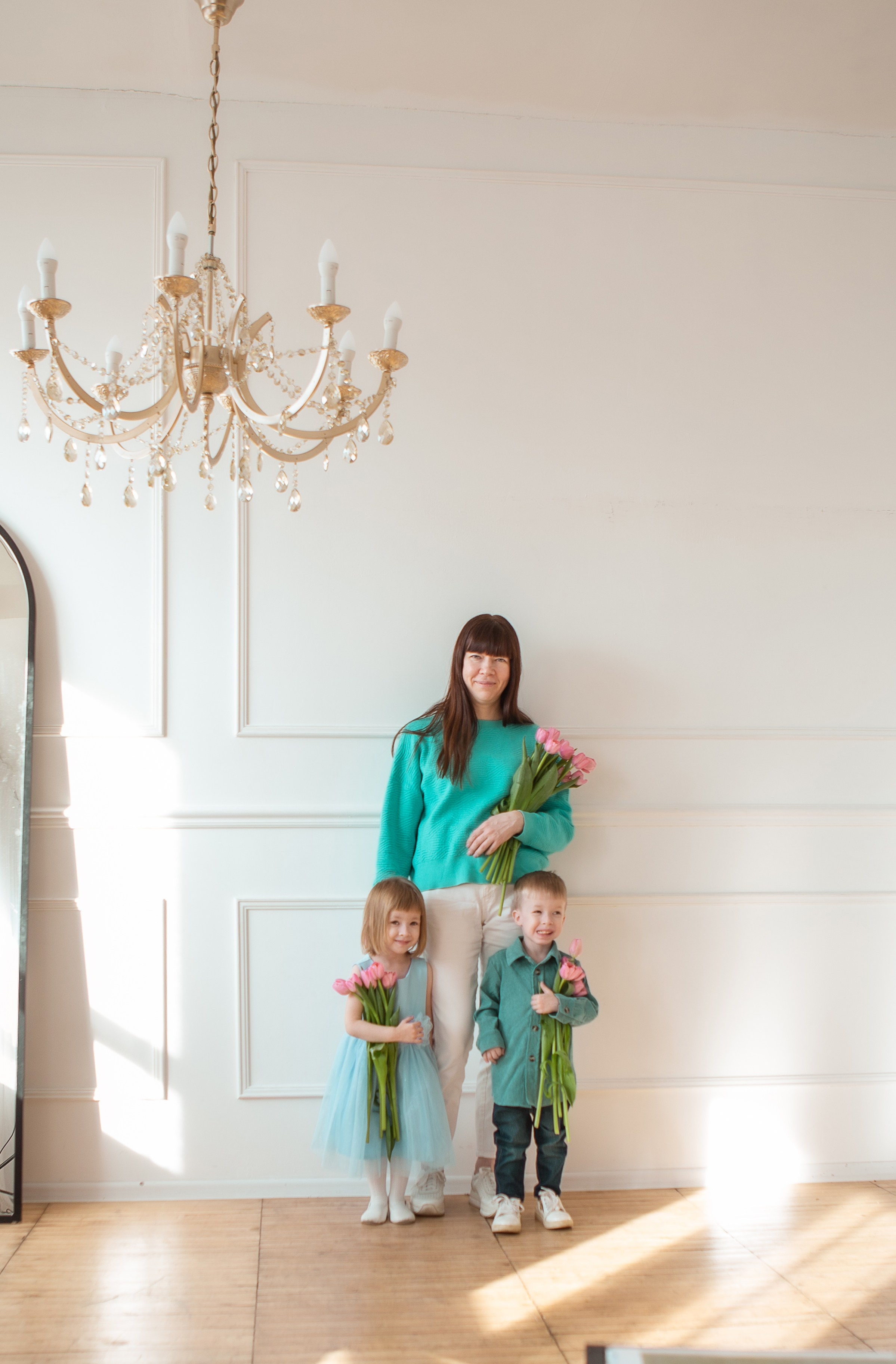 Мама и двойняшки. Фотограф Екатерина Голицына