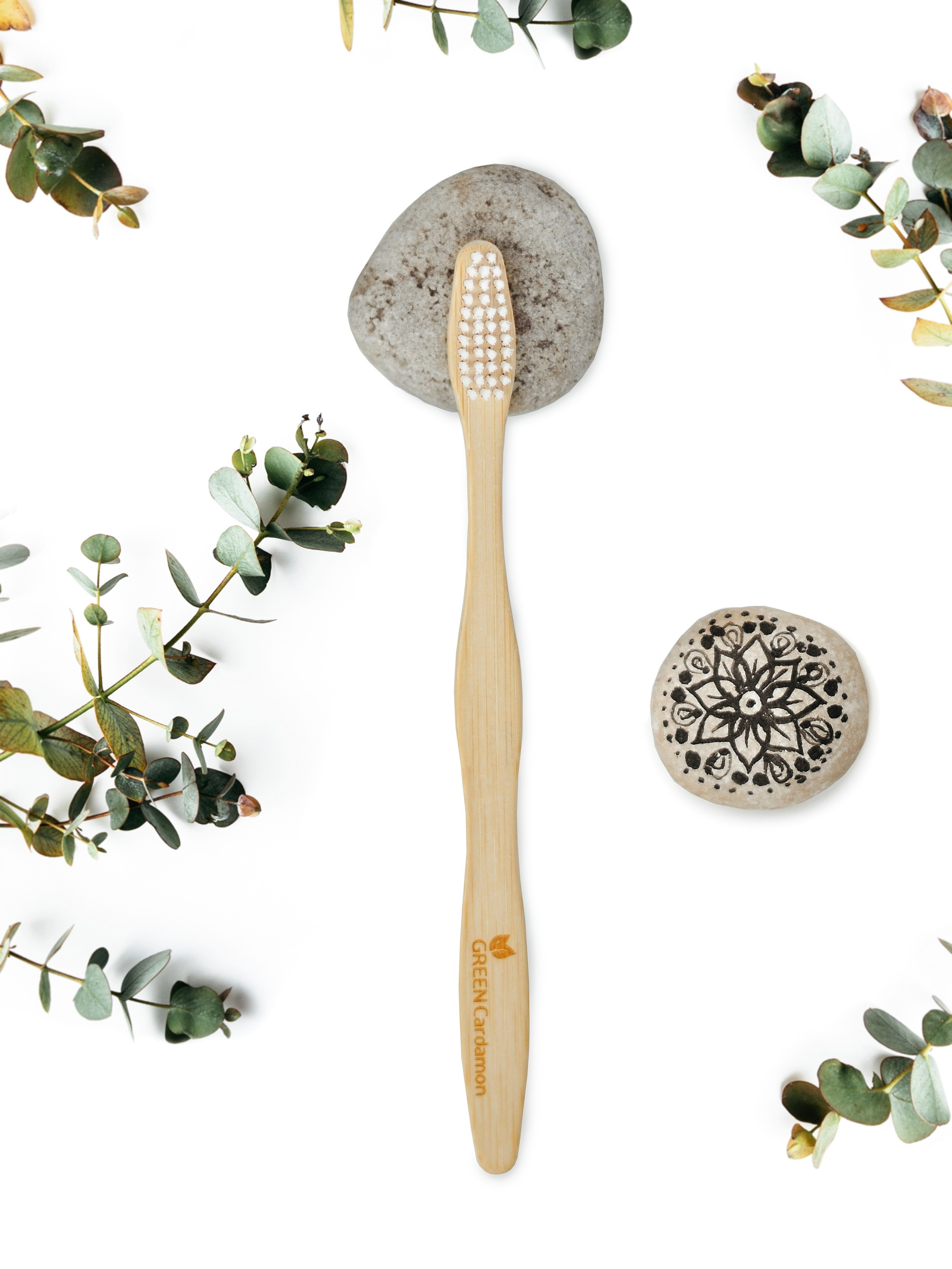 Предметная фотография косметика. Фотограф и художник Kerry Moore