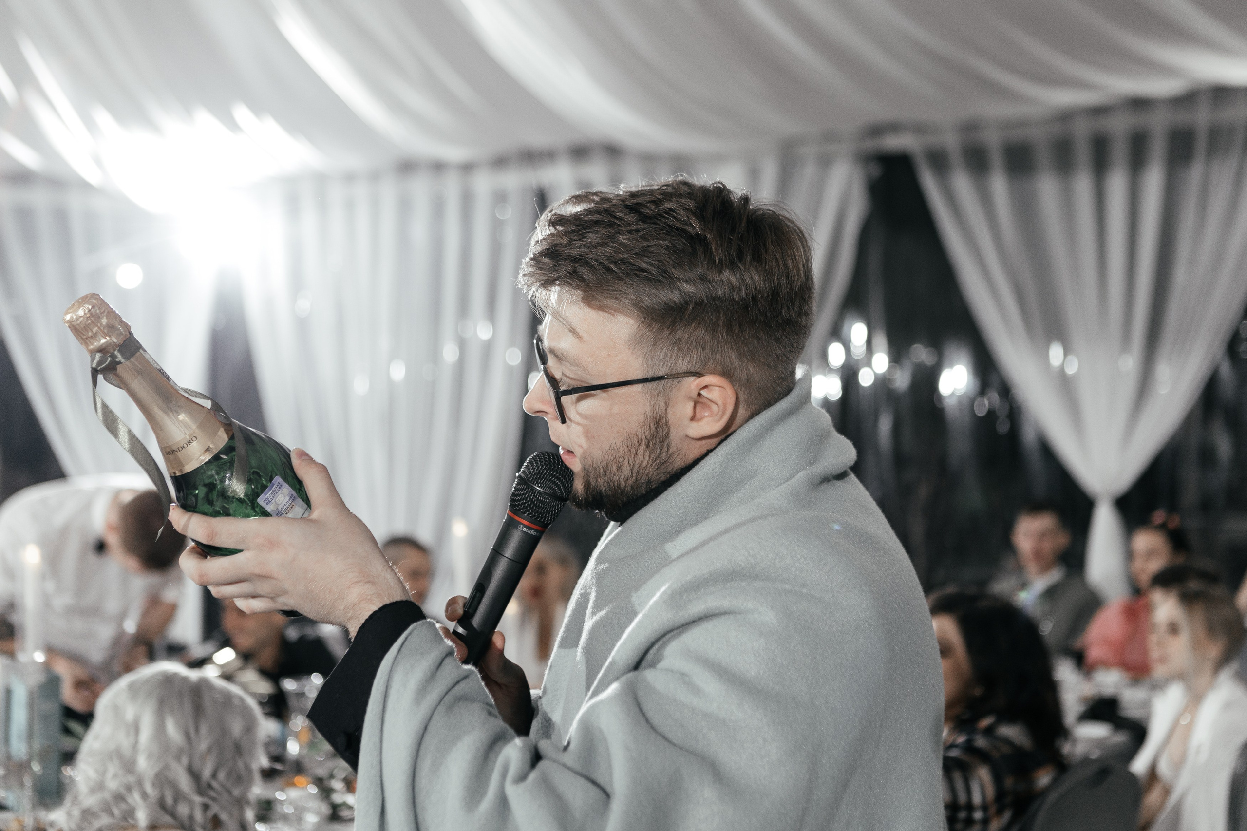 Свадебный фотограф Уфа — Руслан ГабдлисламовЖивые эмоции, красивые кадры, воспоминания на всю жизнь.Работаю по всей Республике Башкортоста. Свадебный фотограф Уфа Руслан Габдлисламов