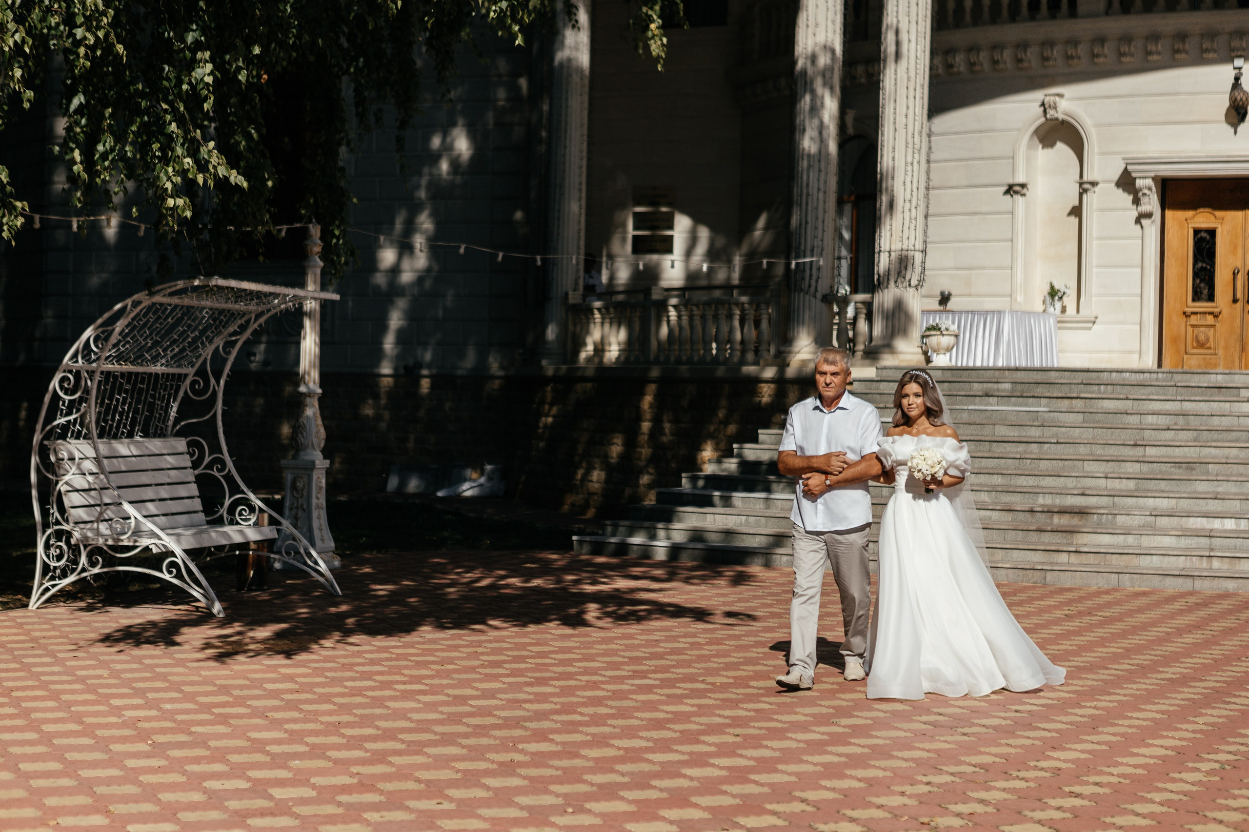 Свадебный фотограф Уфа — Руслан ГабдлисламовЖивые эмоции, красивые кадры, воспоминания на всю жизнь.Работаю по всей Республике Башкортоста. Свадебный фотограф Уфа Руслан Габдлисламов
