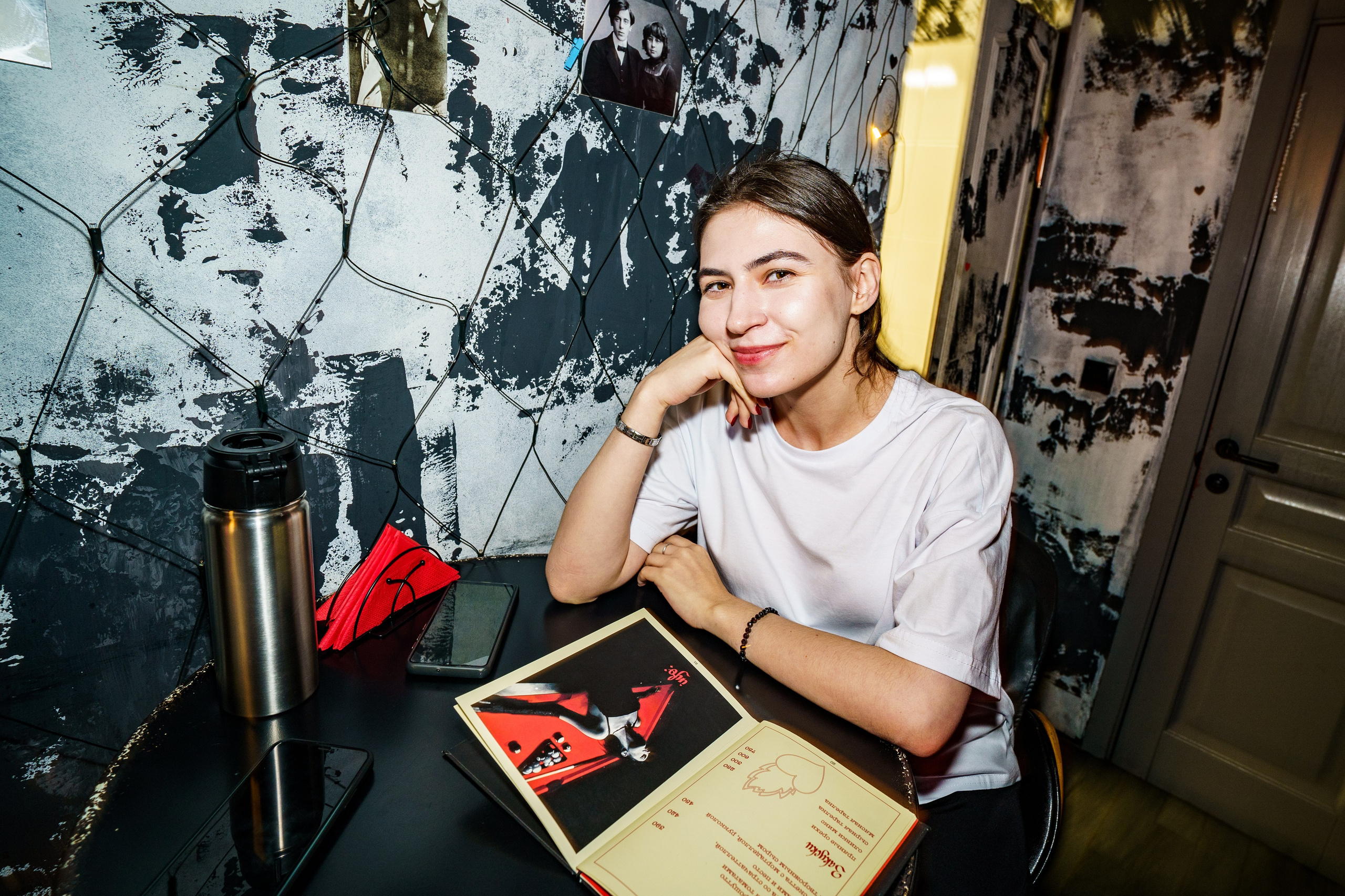 Из Сибири с любовью. Бар разбитых сердец. Концертный и репортажный фотограф в Санкт-Петербурге Слава Пахомов