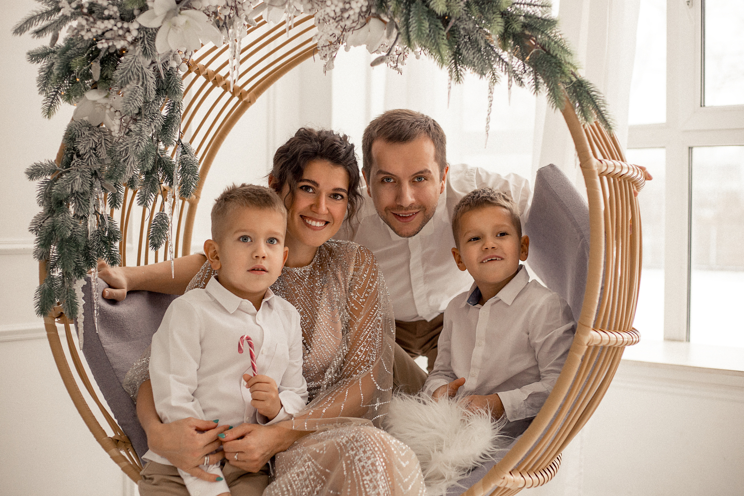 Таня, Саша, Ваня, Женя, Стеша. Фотограф Наталья Жалдак в Москве