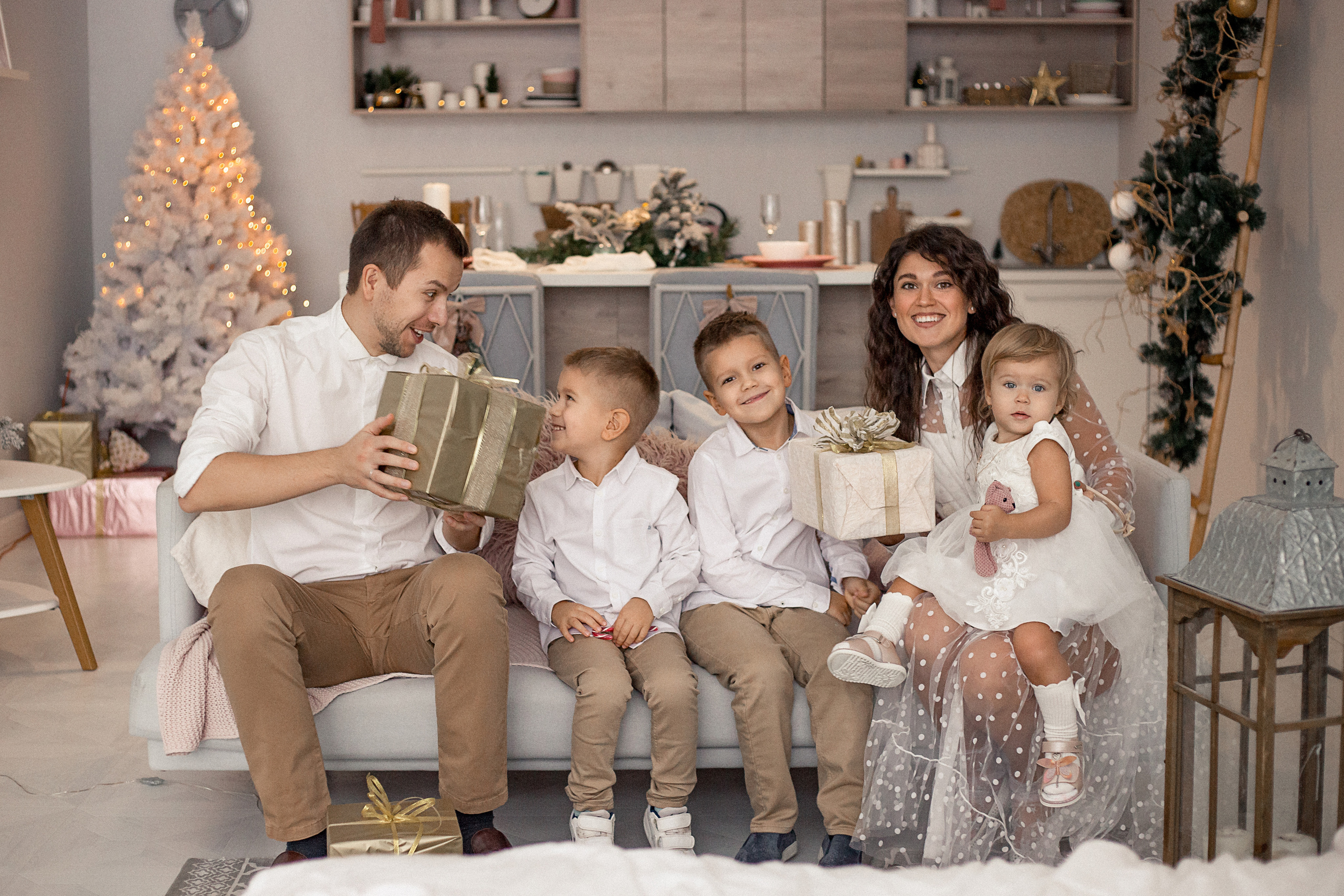 Таня, Саша, Ваня, Женя, Стеша. Фотограф Наталья Жалдак в Москве