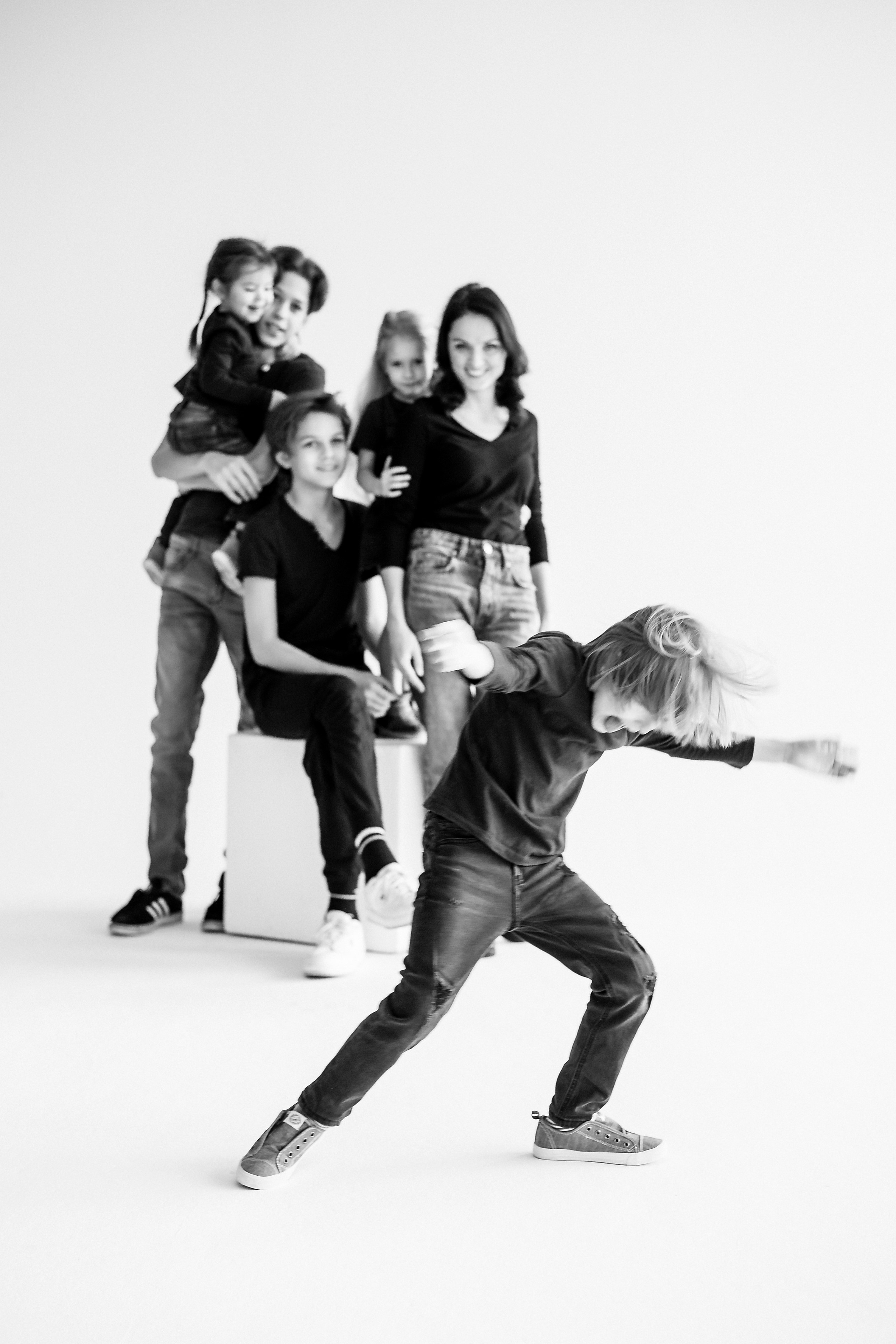 Наташа, Тема, Миша, Вася, Лика, Аня. Фотограф Наталья Жалдак в Москве