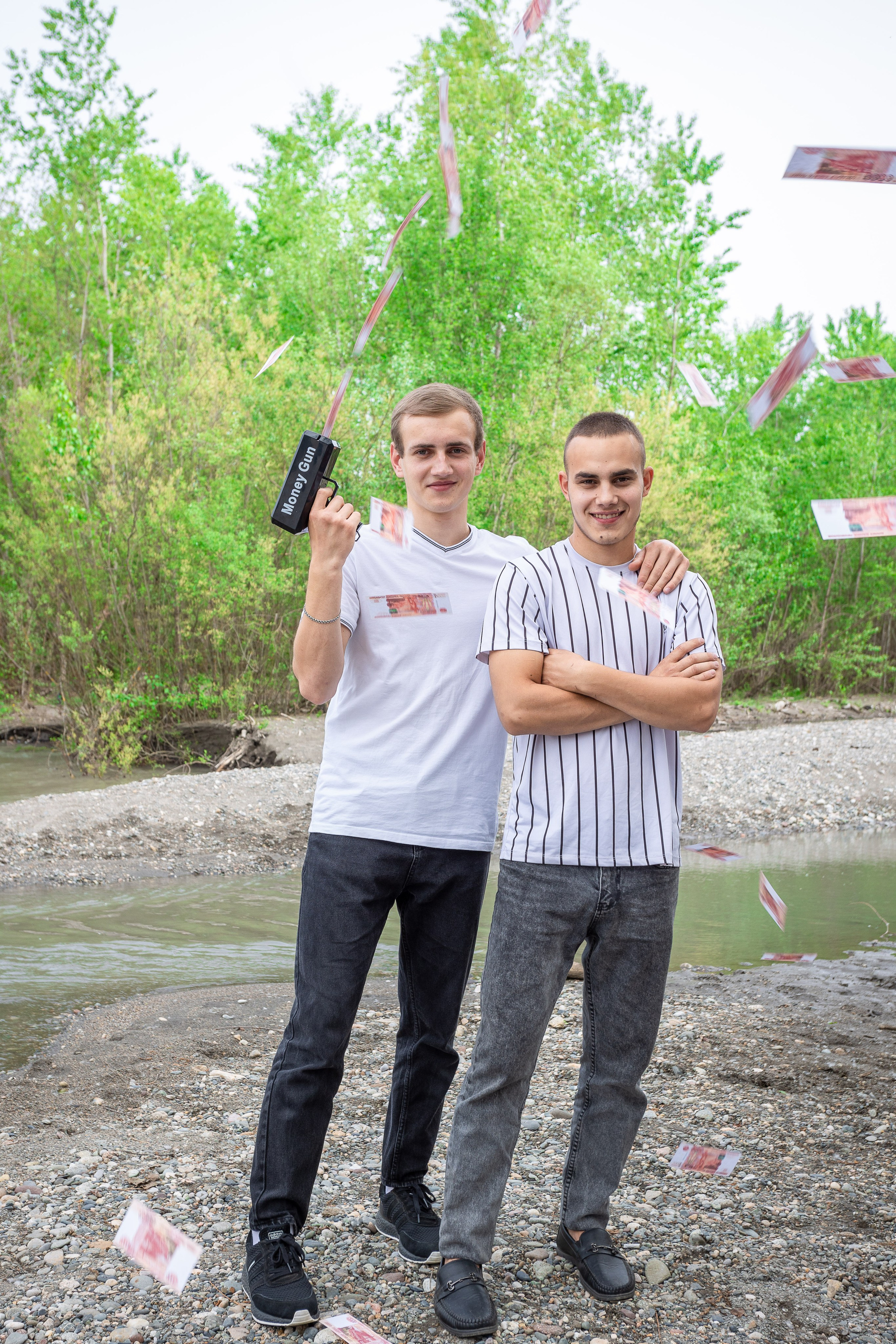 Уличная фотосессия на выпускной альбом. Выпускные альбомы Майкоп, Краснодар Елена Золотарева