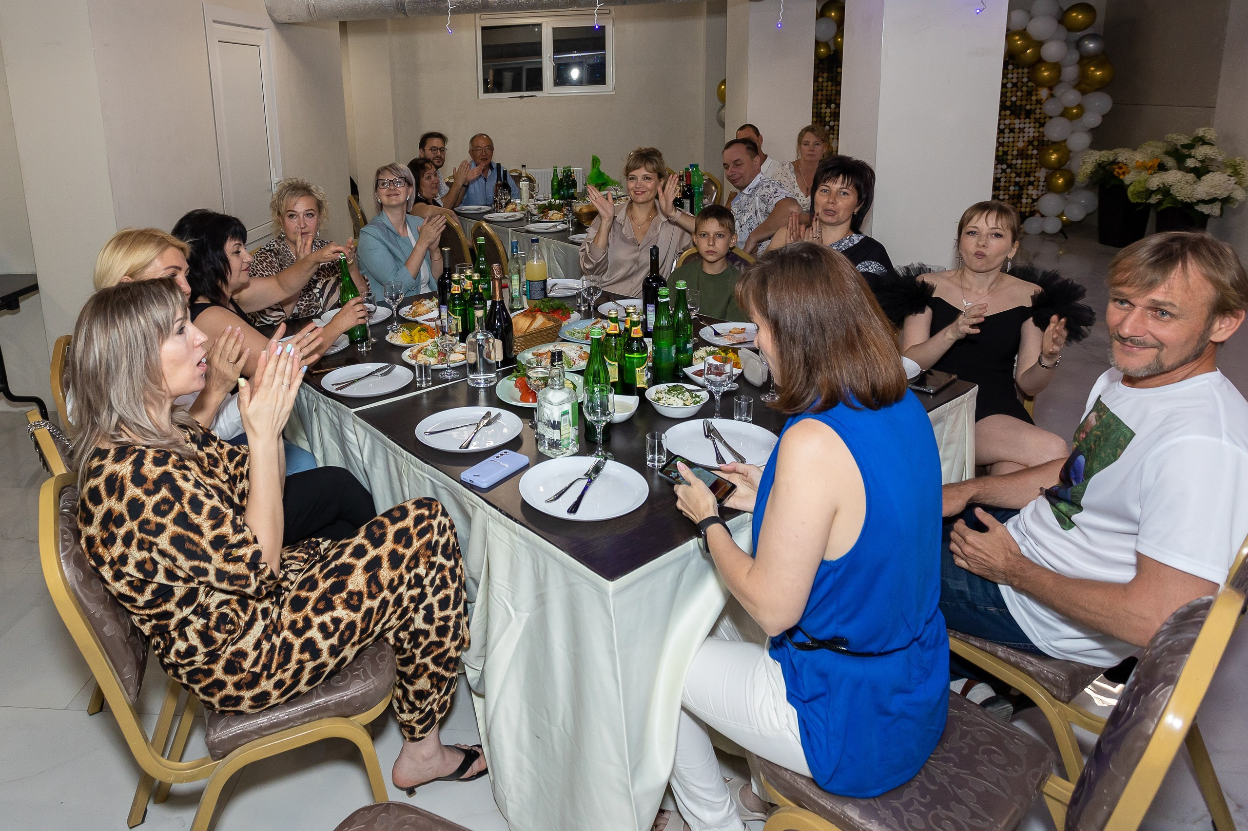 Вручение аттестата и выпускной вечер. Выпускные альбомы Майкоп, Краснодар Елена Золотарева