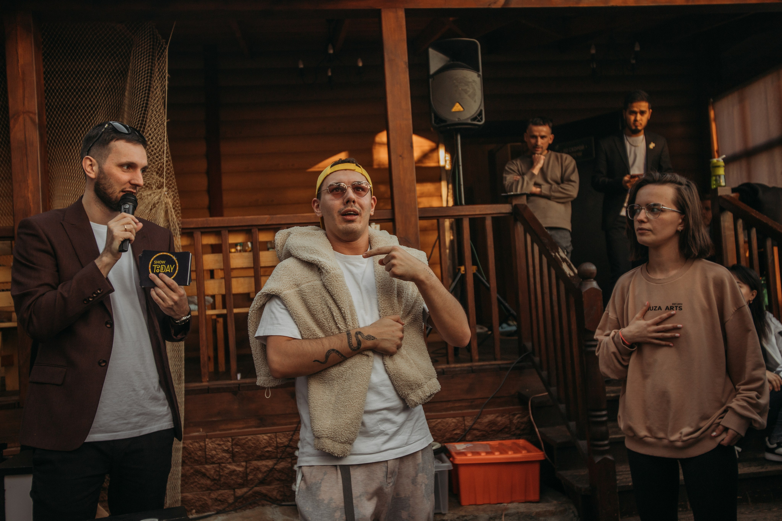 Корпоратив Muza_Arts. Венера Гайн. Репортажный фотограф  Тюмень. Обучение фотографии с 0