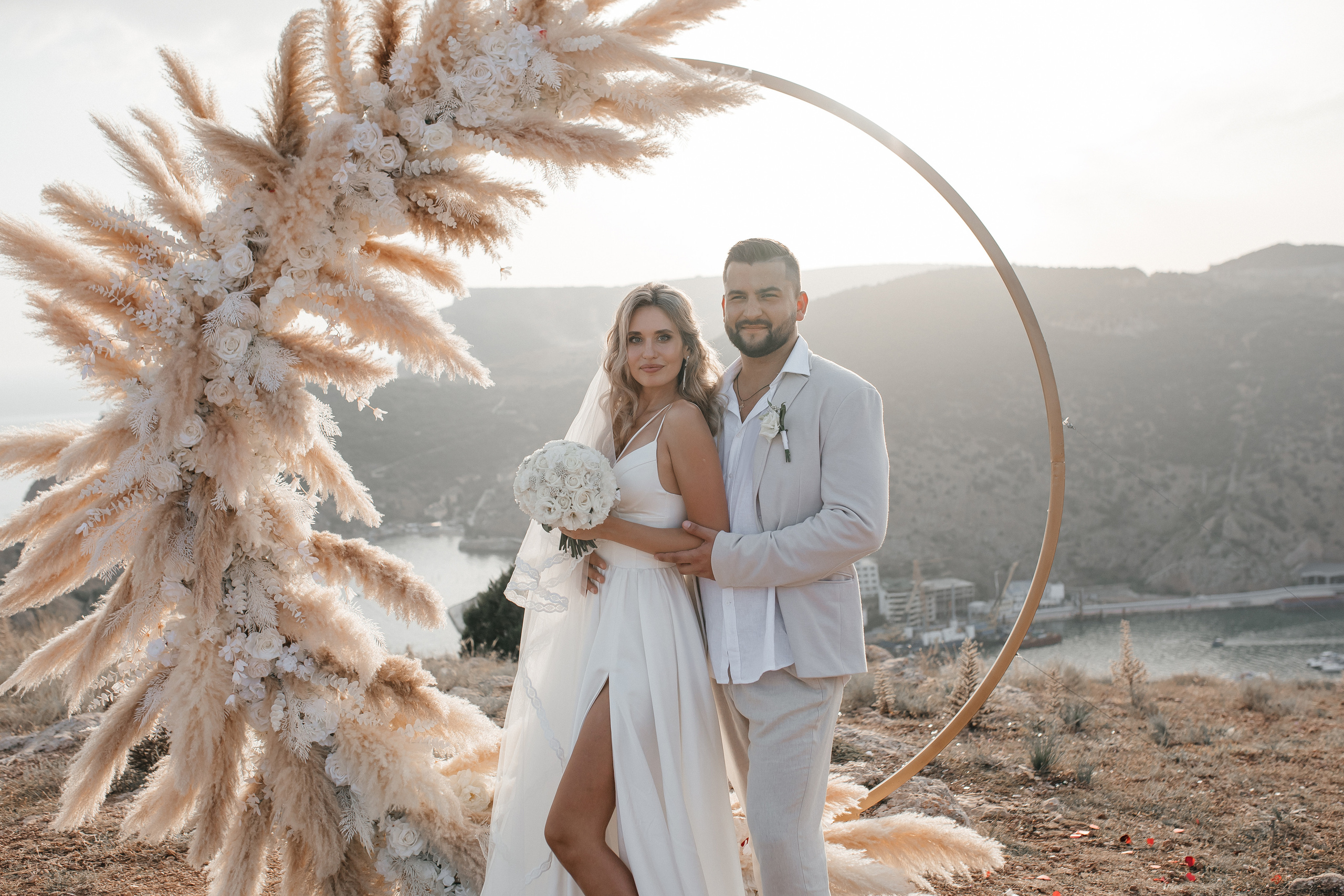 Юлия и Евгений. Главная