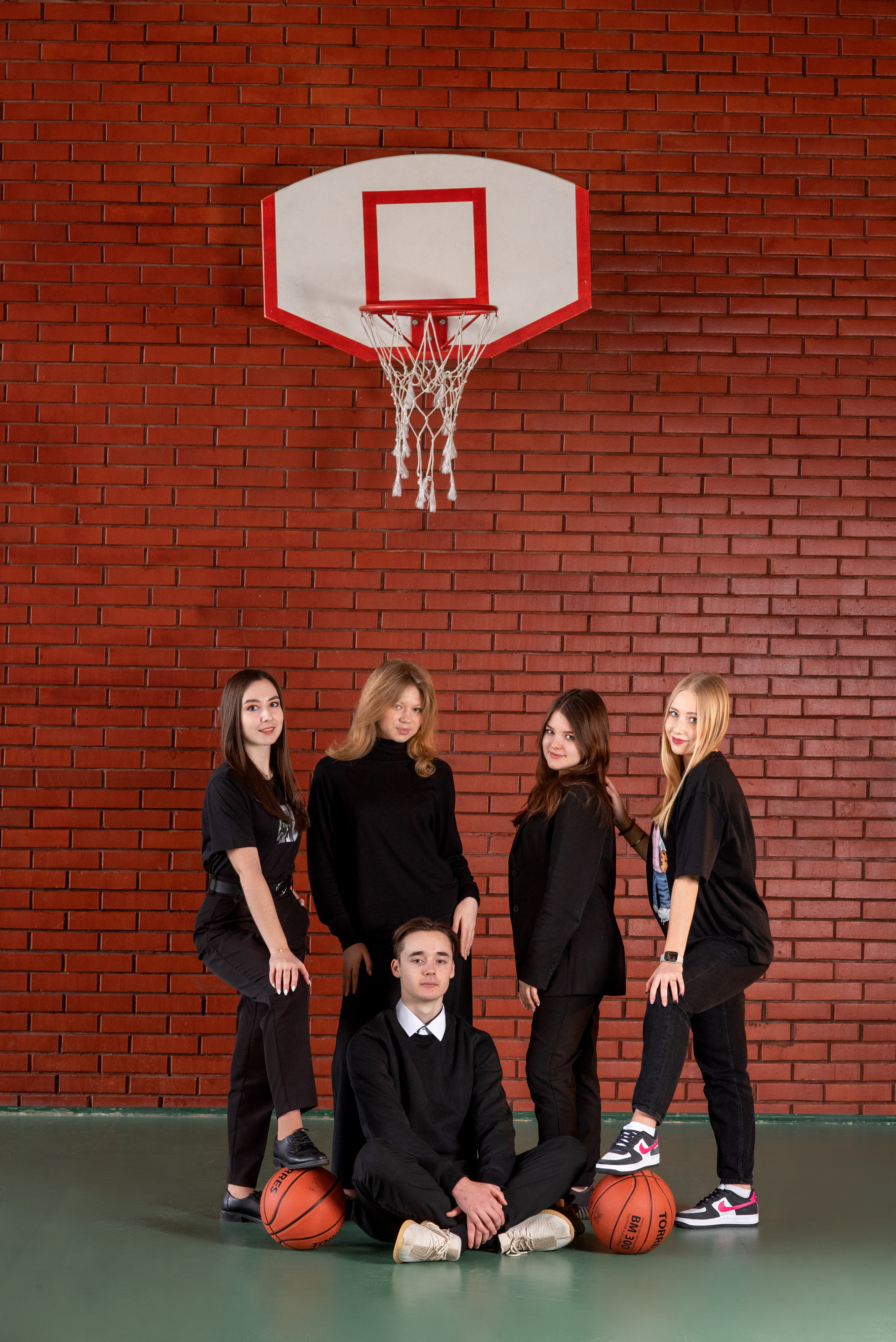 Старшие классы. Выпускные альбома Москва и Московская область