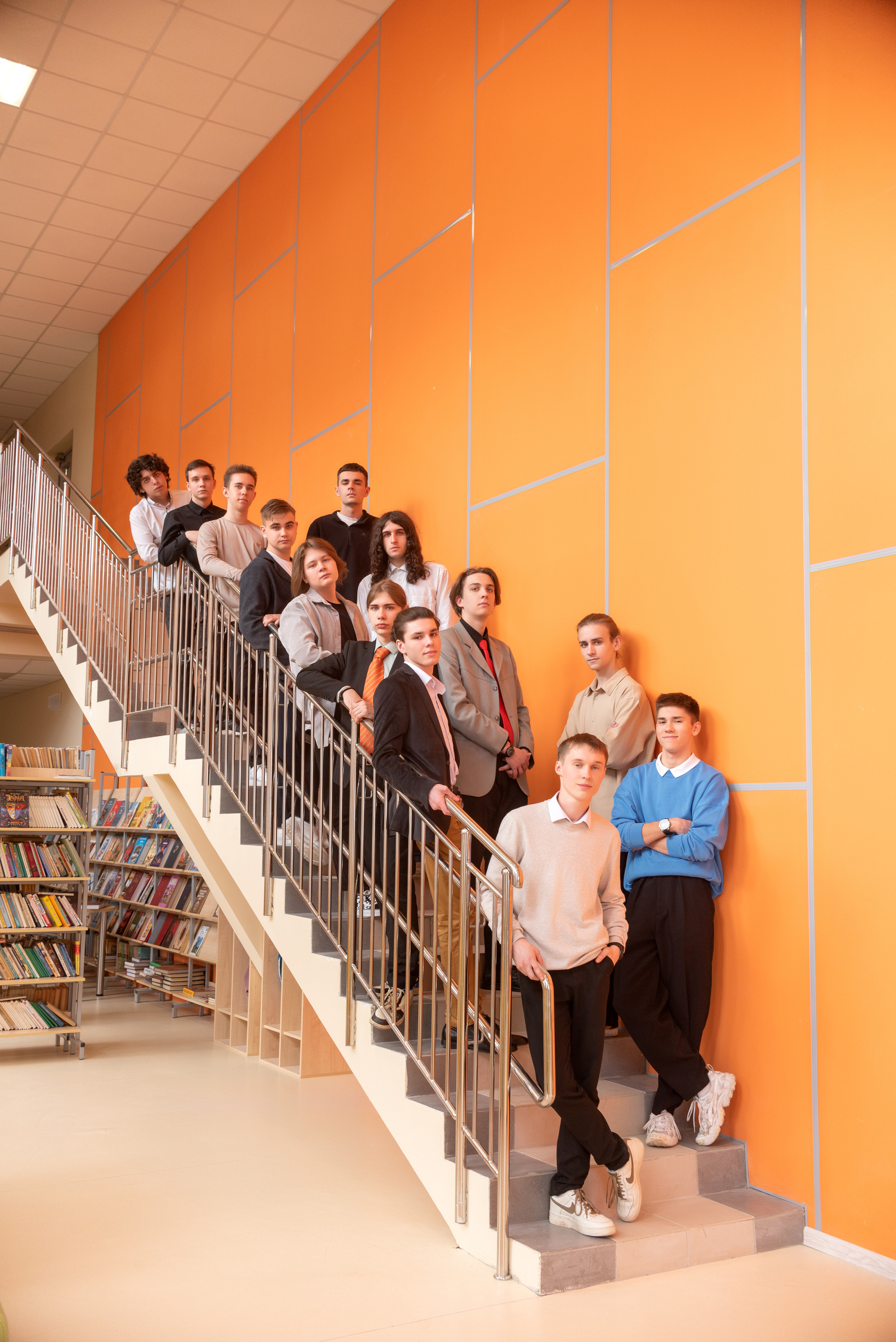 Старшие классы. Выпускные альбома Москва и Московская область