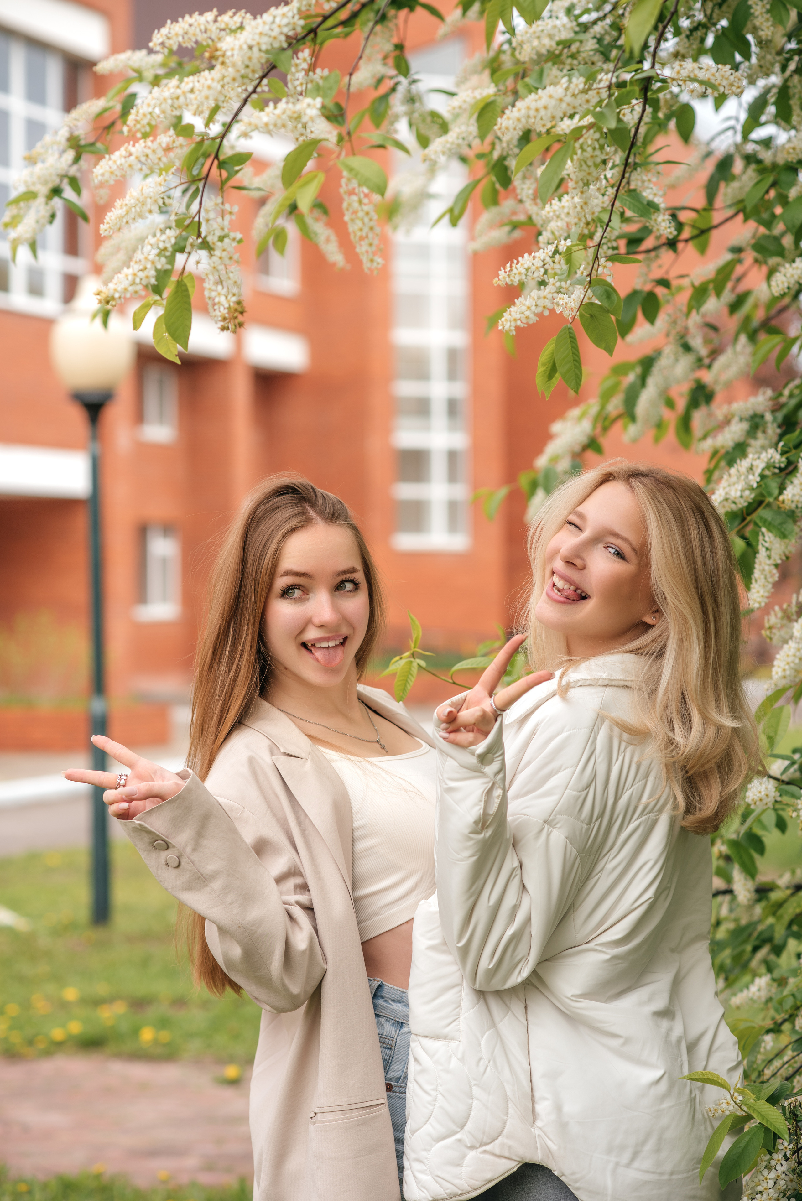 Старшие классы. Выпускные альбома Москва и Московская область