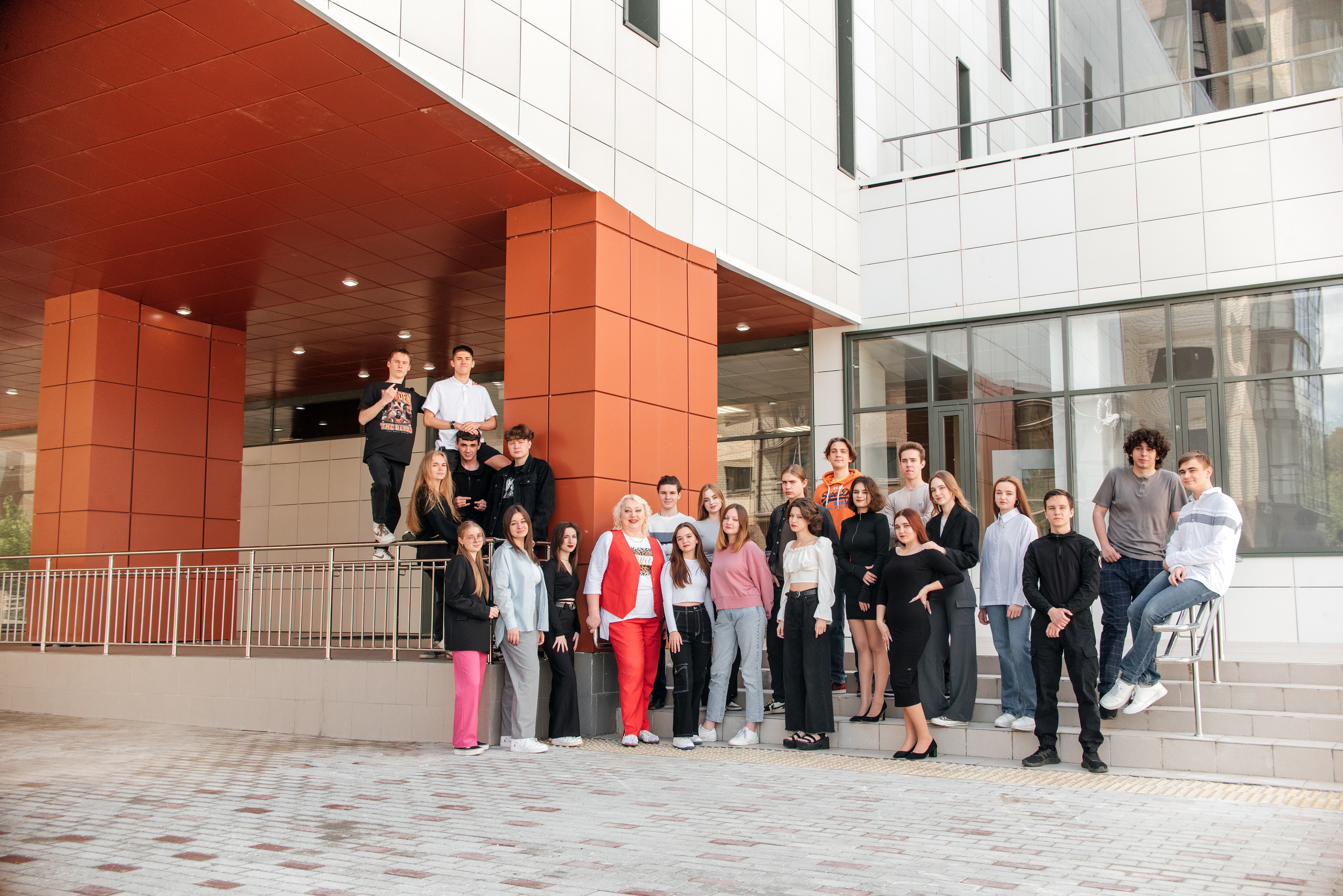 Старшие классы. Выпускные альбома Москва и Московская область