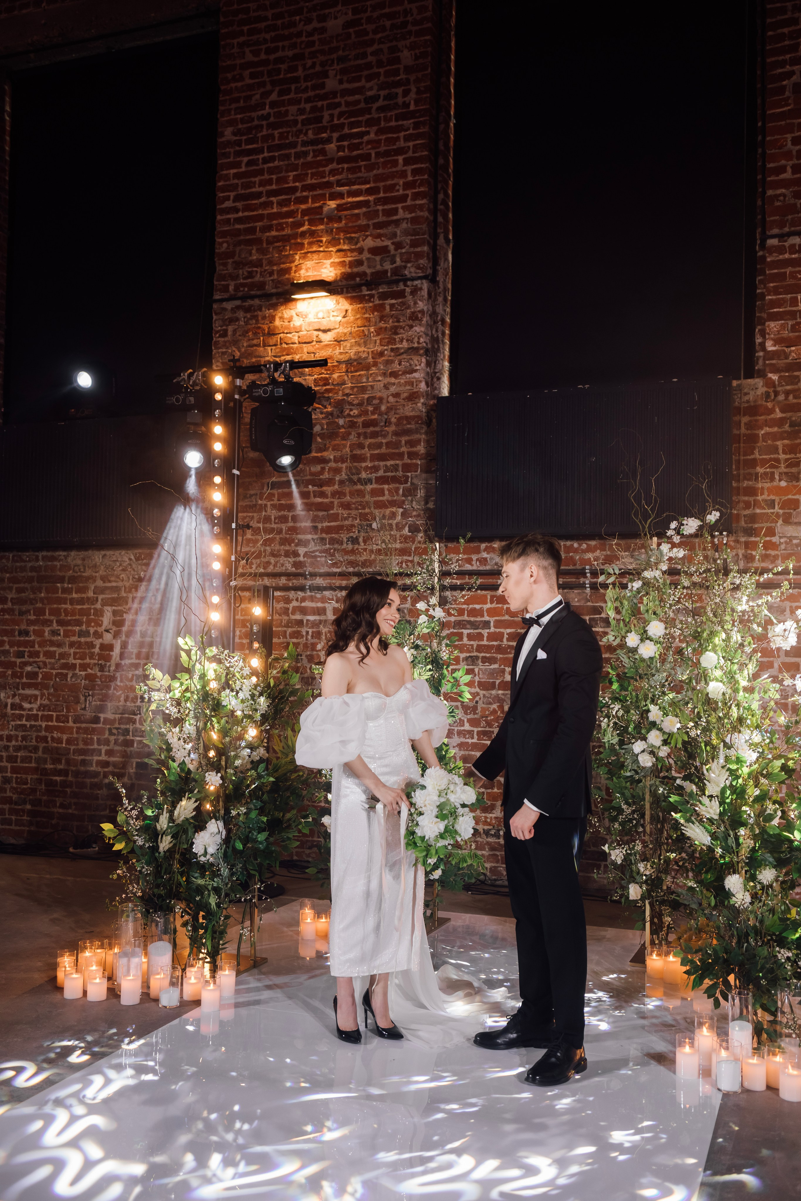 Мария и Алексей. Лофт. Свадебный и семейный фотограф в Москве Евгения Лисина