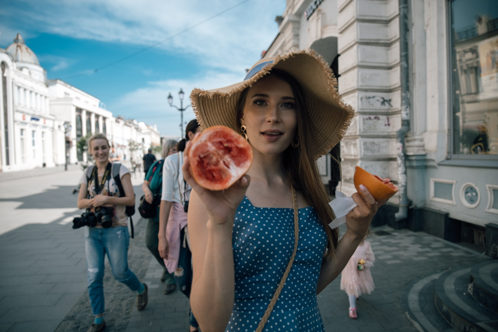 Женский портрет прогулочная фотосессия Иркутск