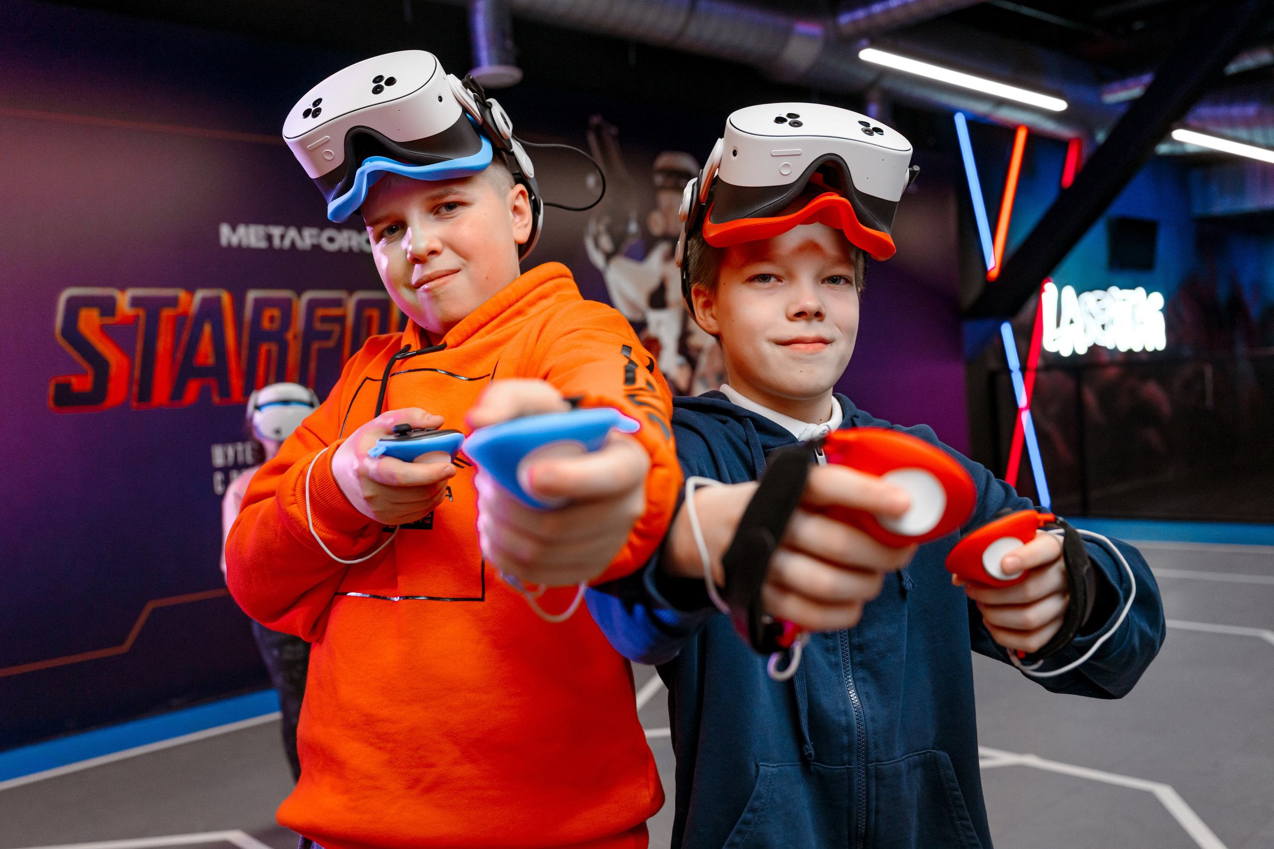 VIAR. Максим Комаров — Профессиональный фотограф